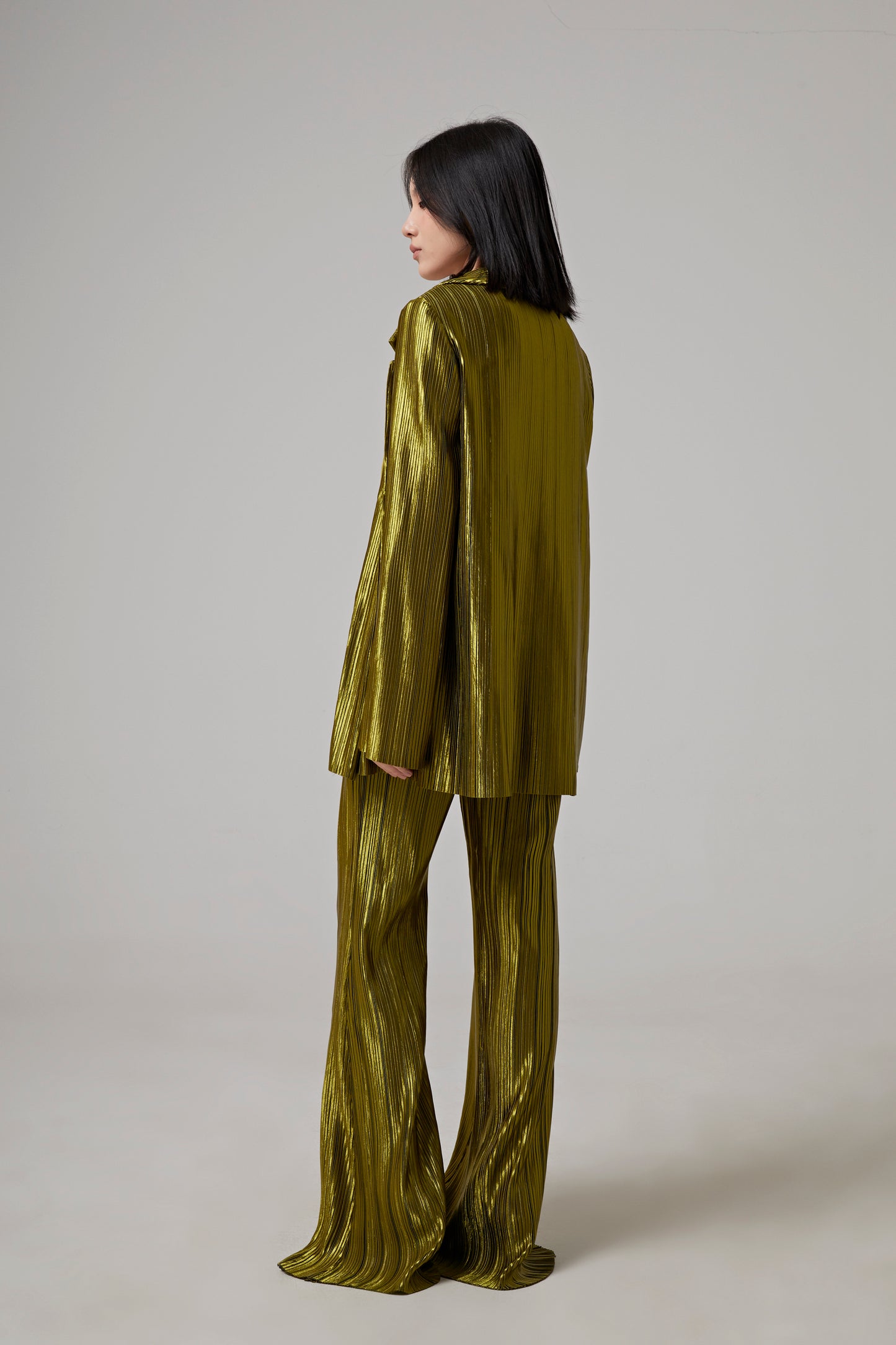 NUAGE PLEATED BLAZER