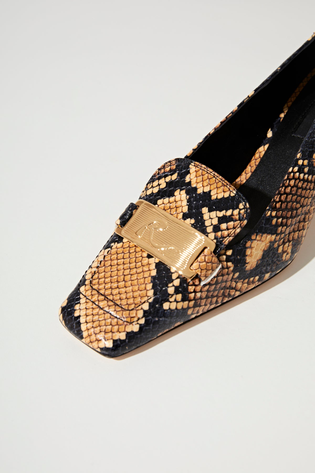 MID HEEL