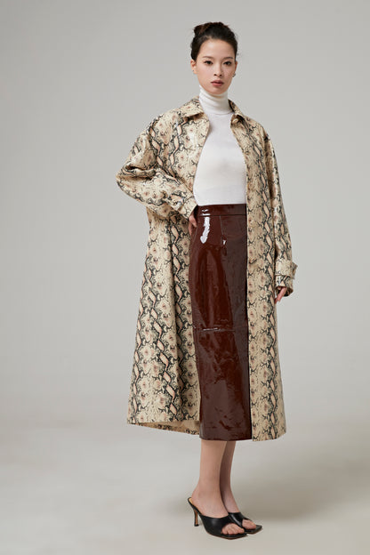 COAT IN PYTHON EFFECT LEATHER
