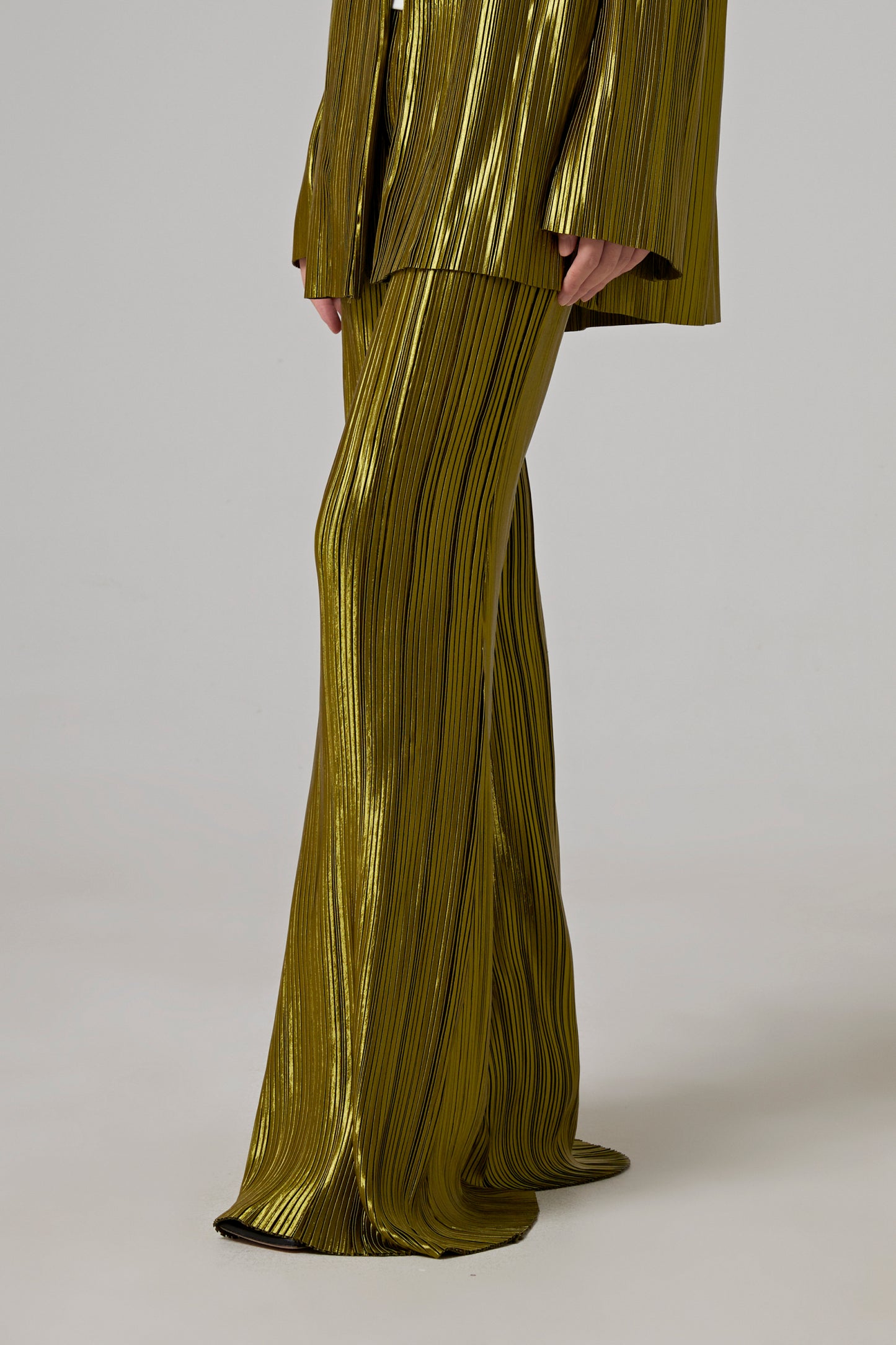 NUAGE PLEATED TROUSER
