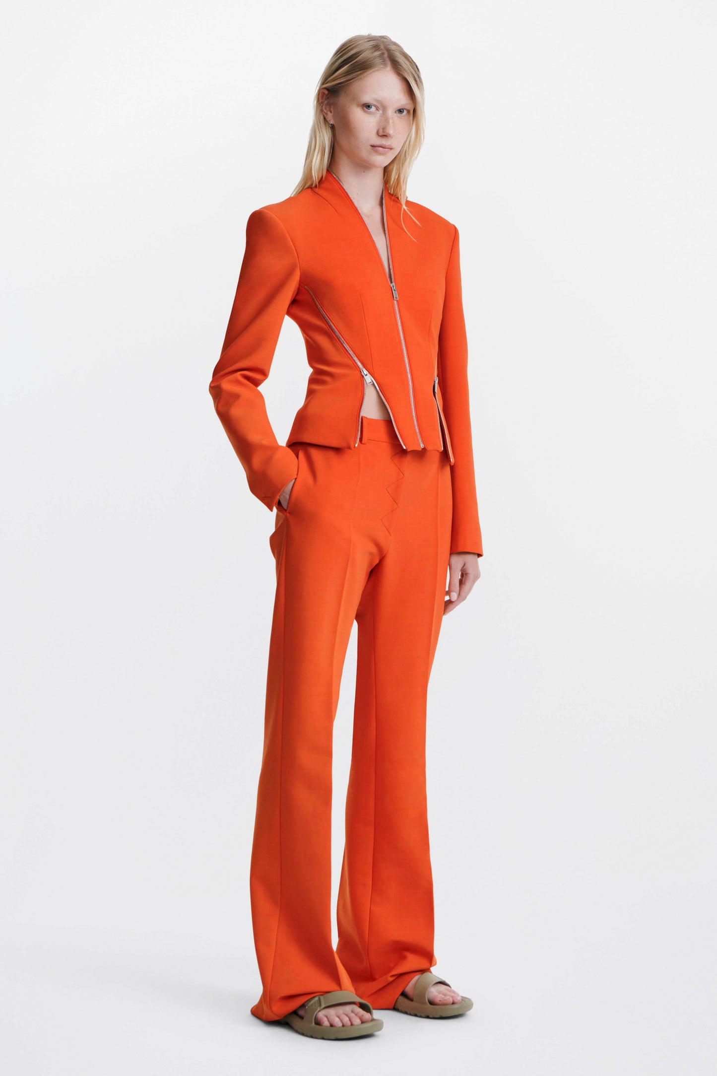 BOOTCUT TAILORED PANT