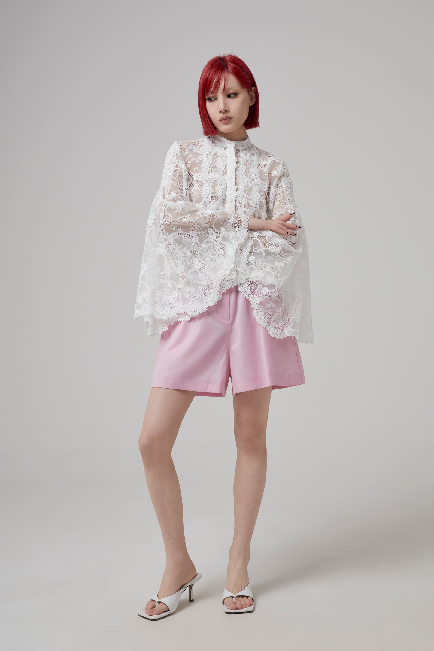BRACELET SLEEVE GEO FLORAL LACE BLOUSE