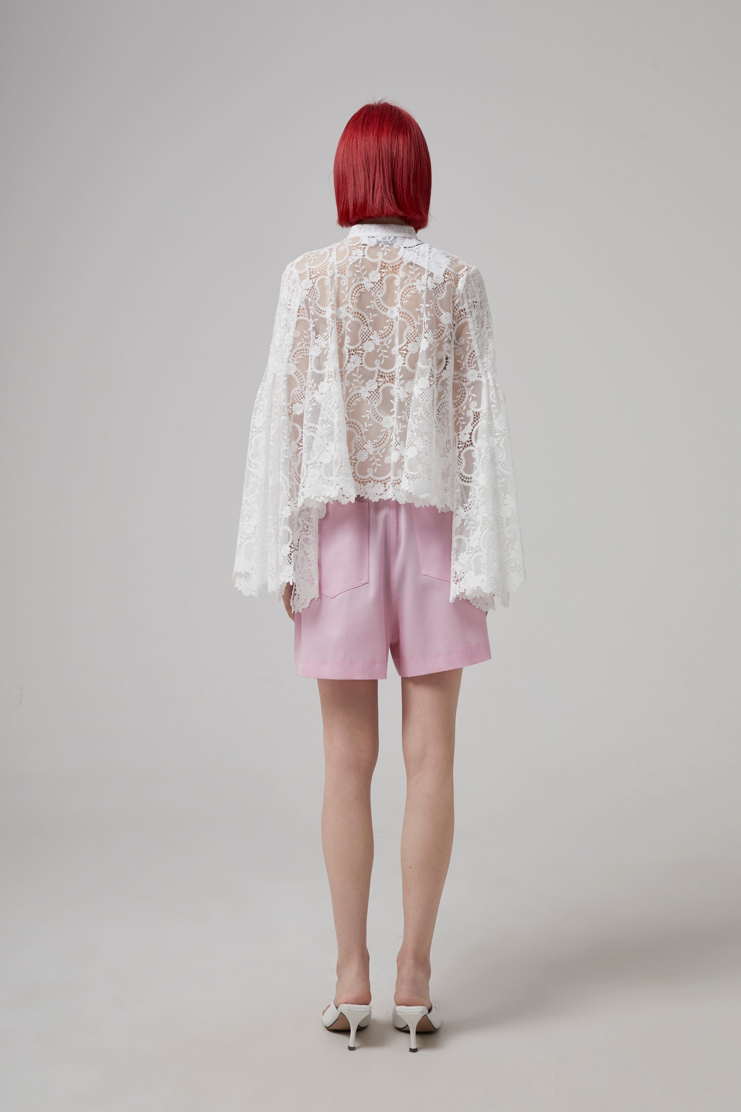 BRACELET SLEEVE GEO FLORAL LACE BLOUSE