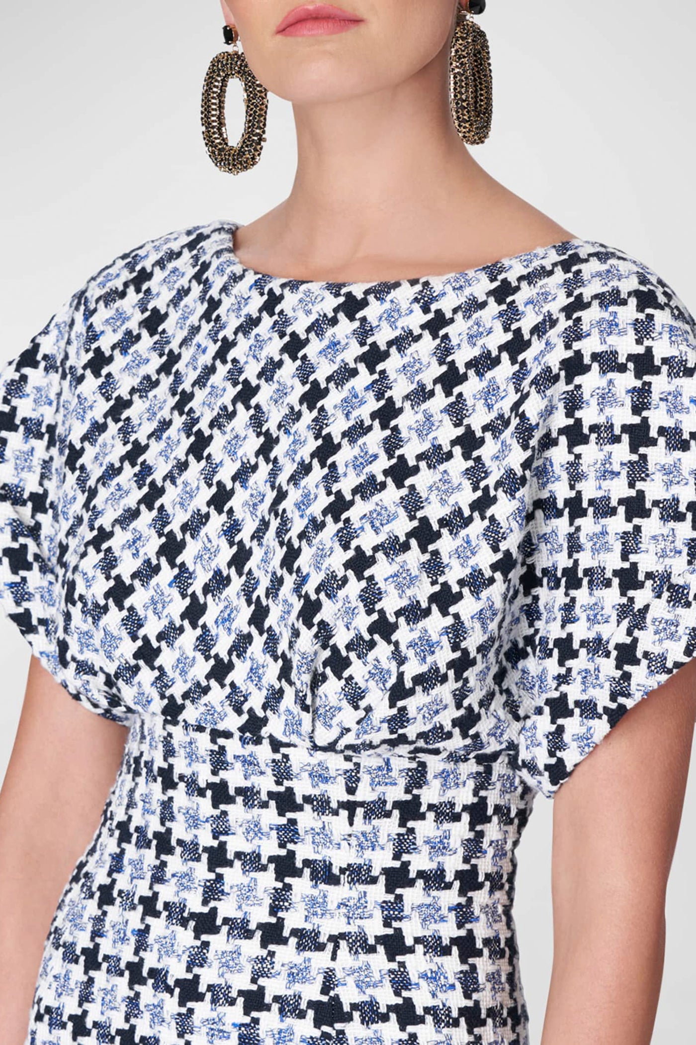 S/S FITTED MIDI DRESS W/ FLARE SKIRT HEM