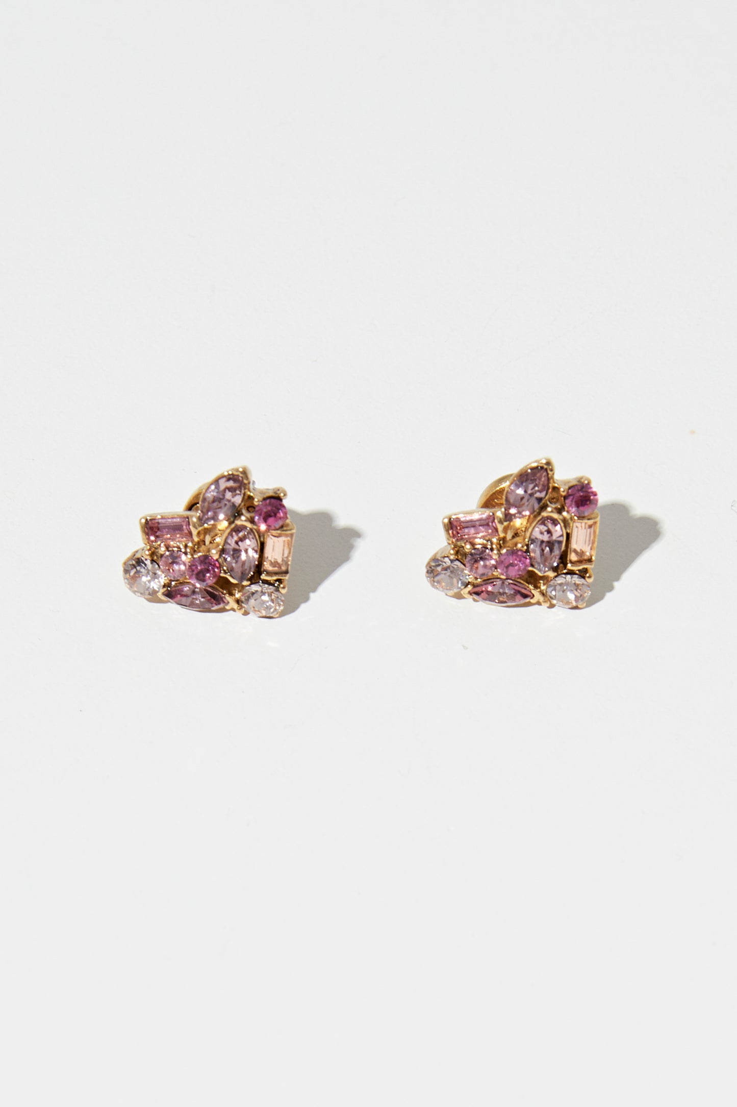 SHATTERED HEART STUD
