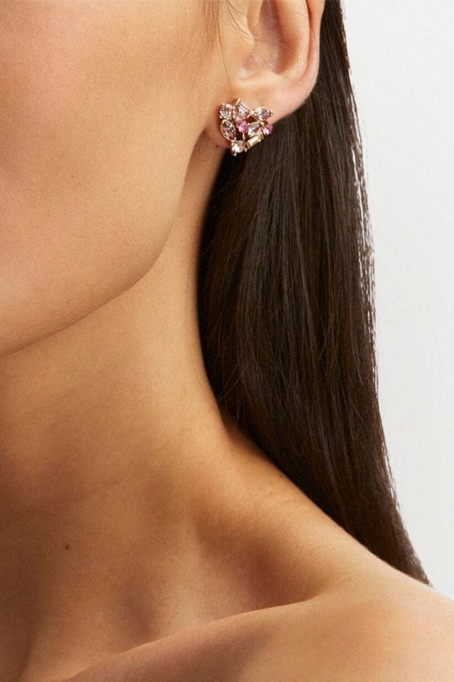 SHATTERED HEART STUD