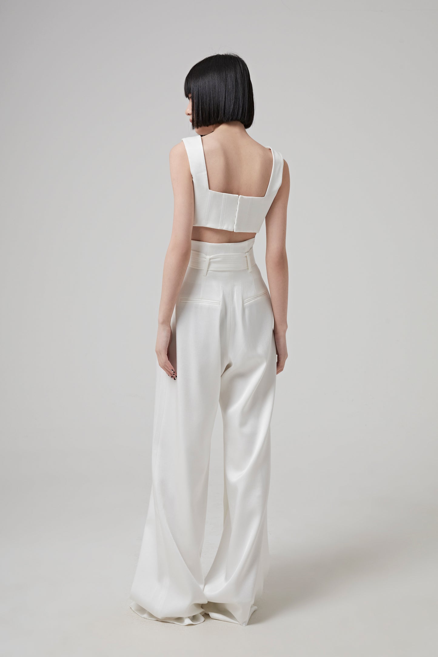 DESIGN SHORT VEST
