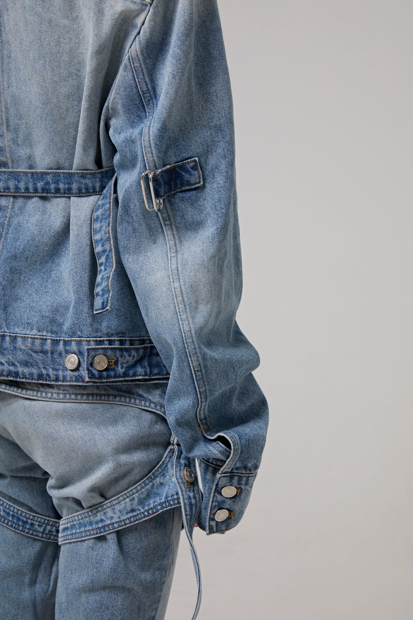 BI-STYLING LIGHT BLUE DEN JACKET