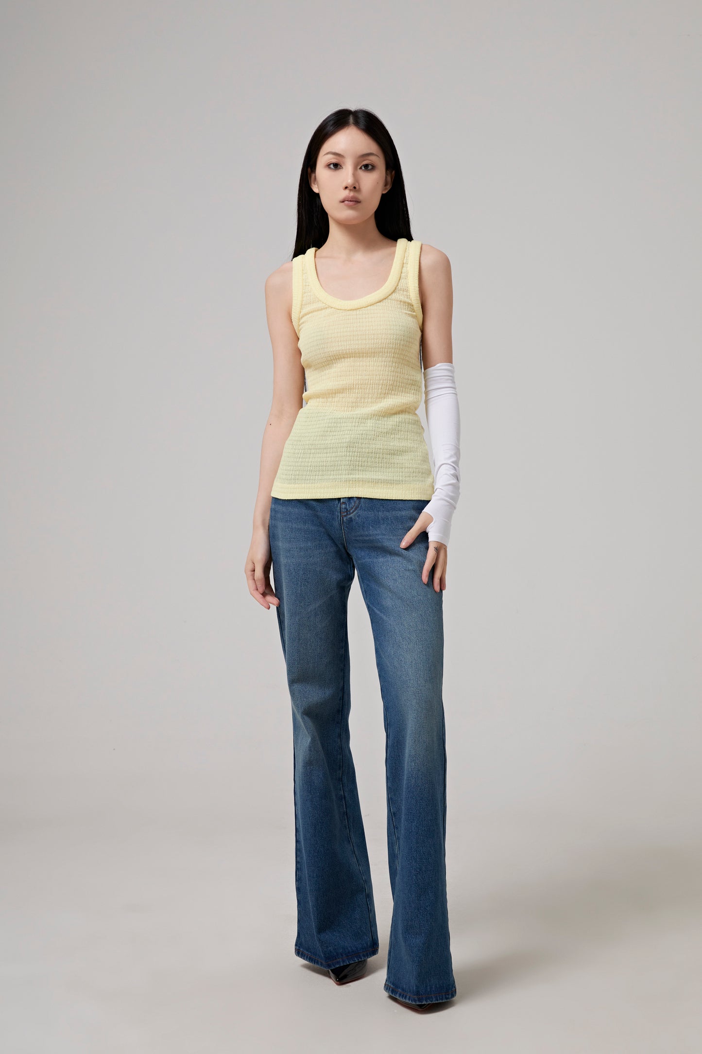 FLARE FIT JEANS
