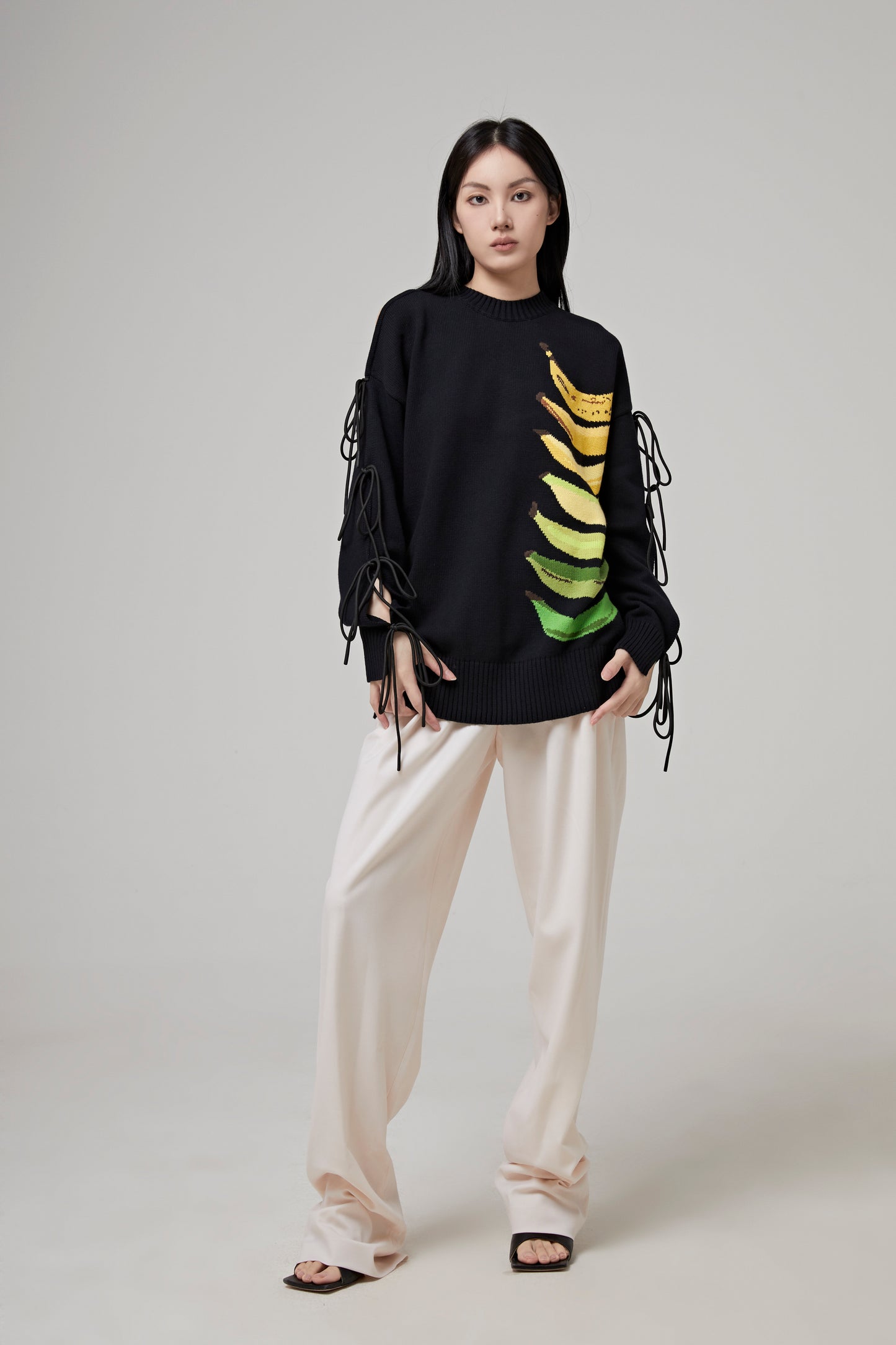 BANANA FOIL PRINTED SWEATER