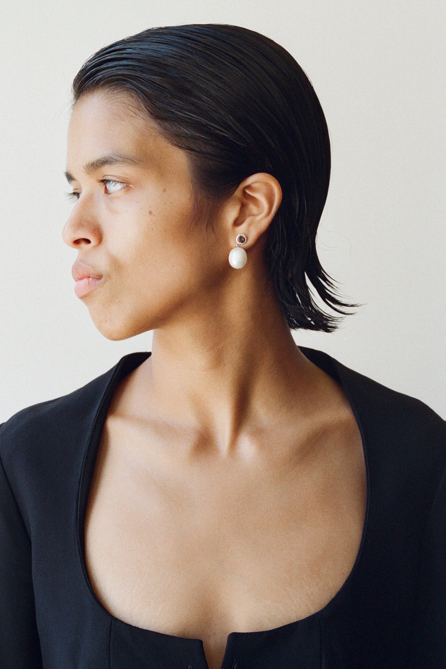 Neue Pearl Earrings