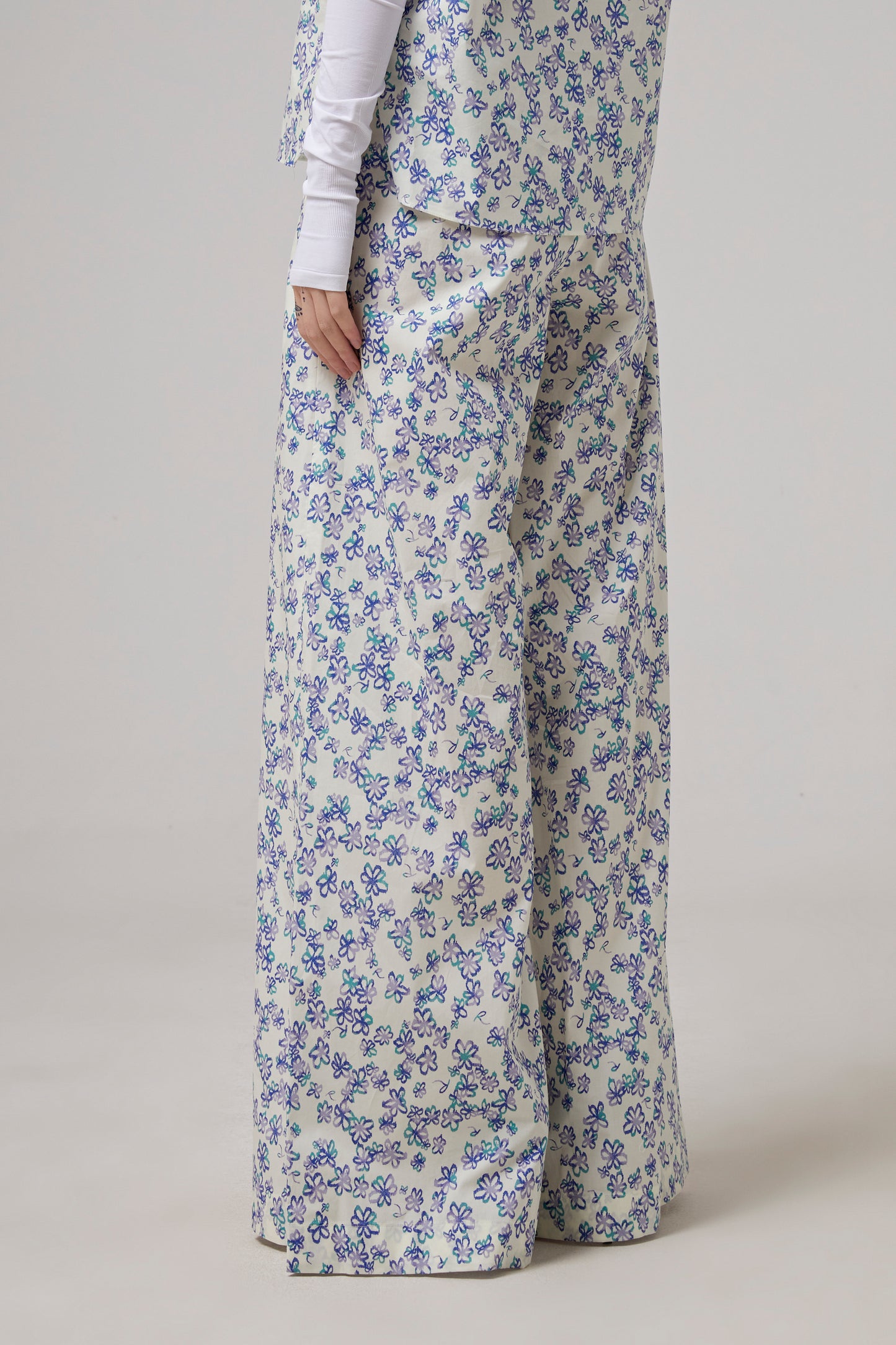 WIDE LEG PANTS WITH ELASTIC BAND