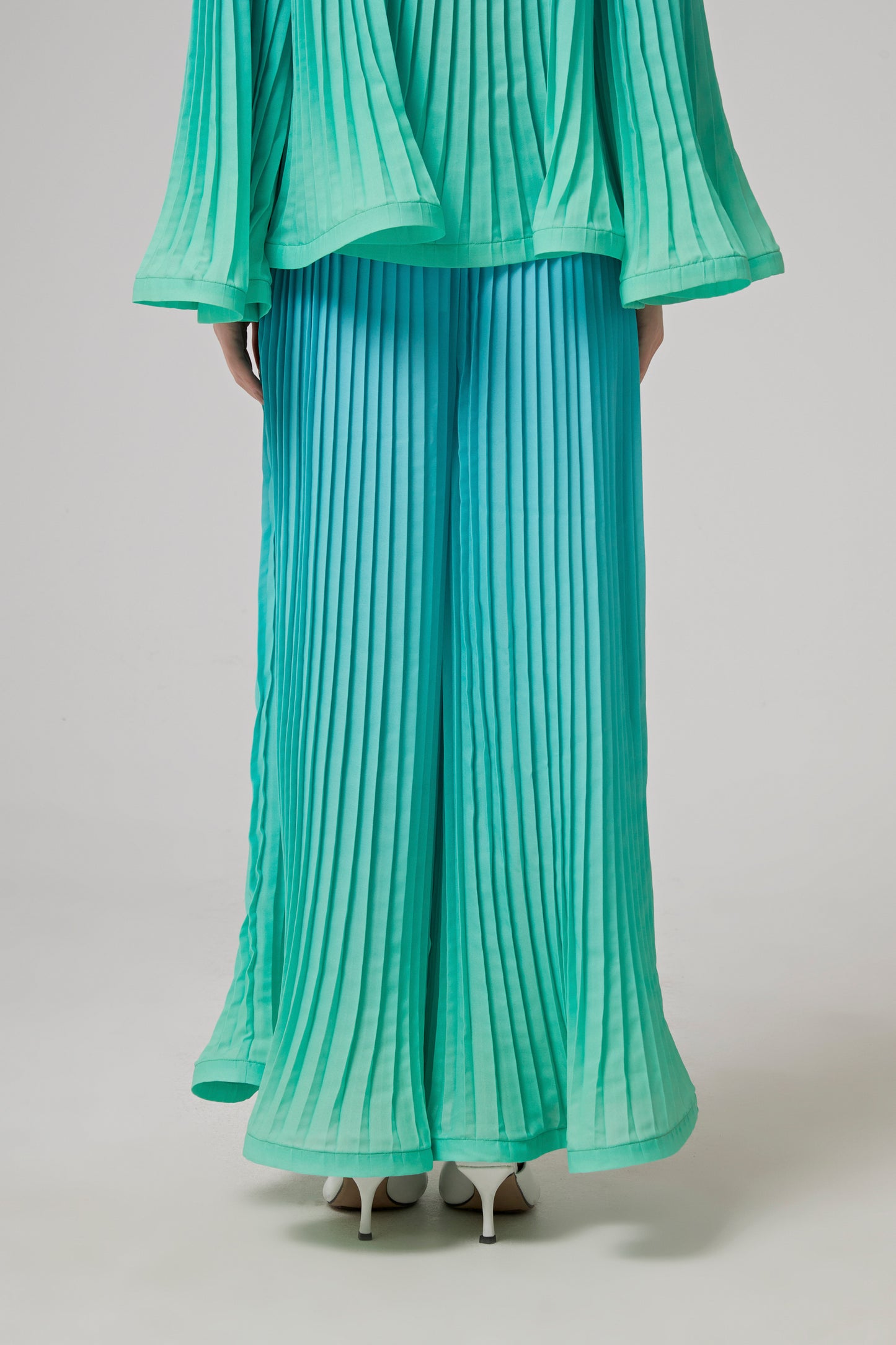 PLEATED RECYCLED PRINTED GEORGETTE PANTS
