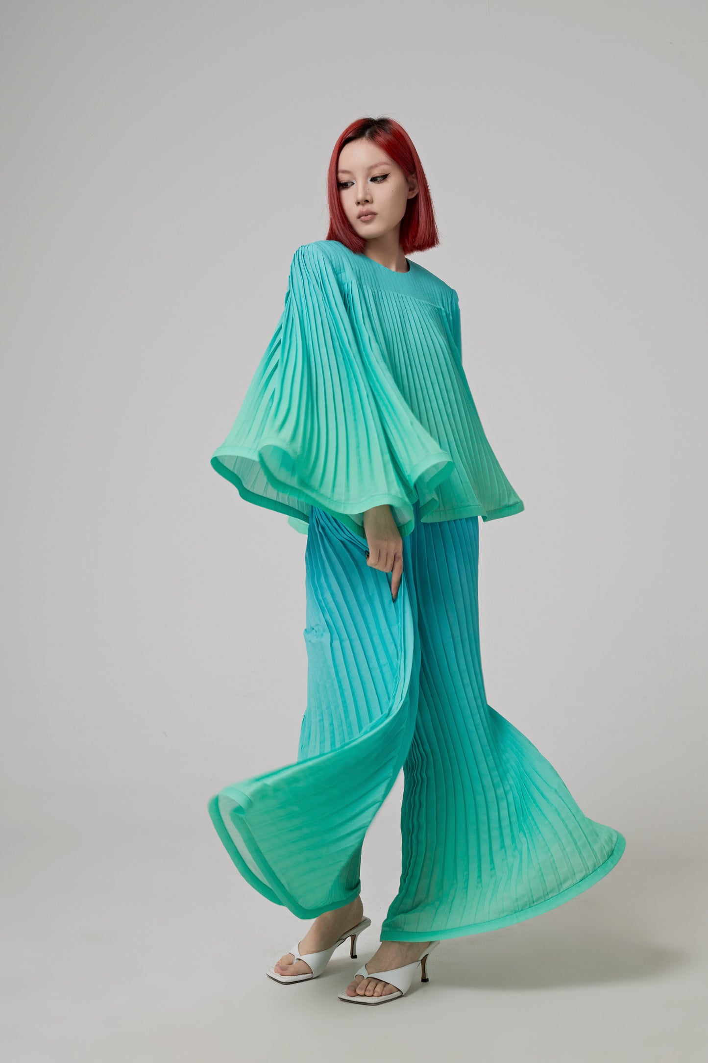 PLEATED RECYCLED PRINTED GEORGETTE PANTS