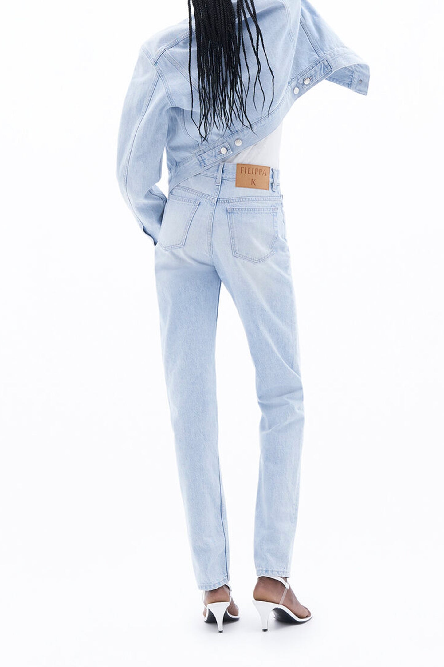 tapered jeans