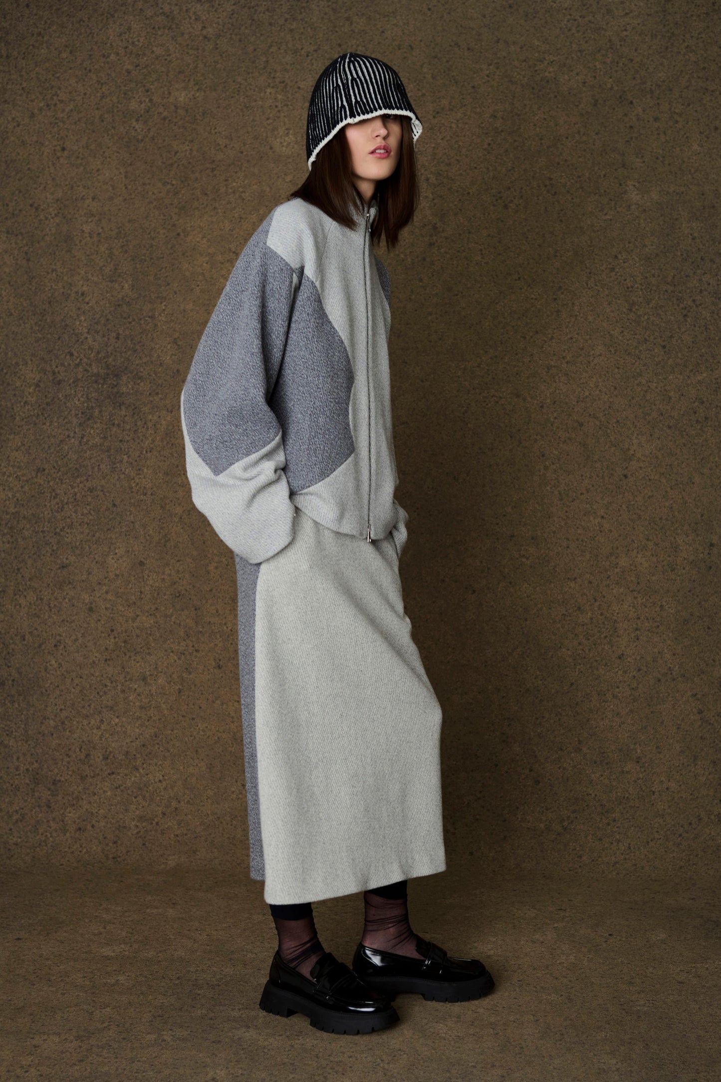 CAZMIN TEXTURED WOOL
