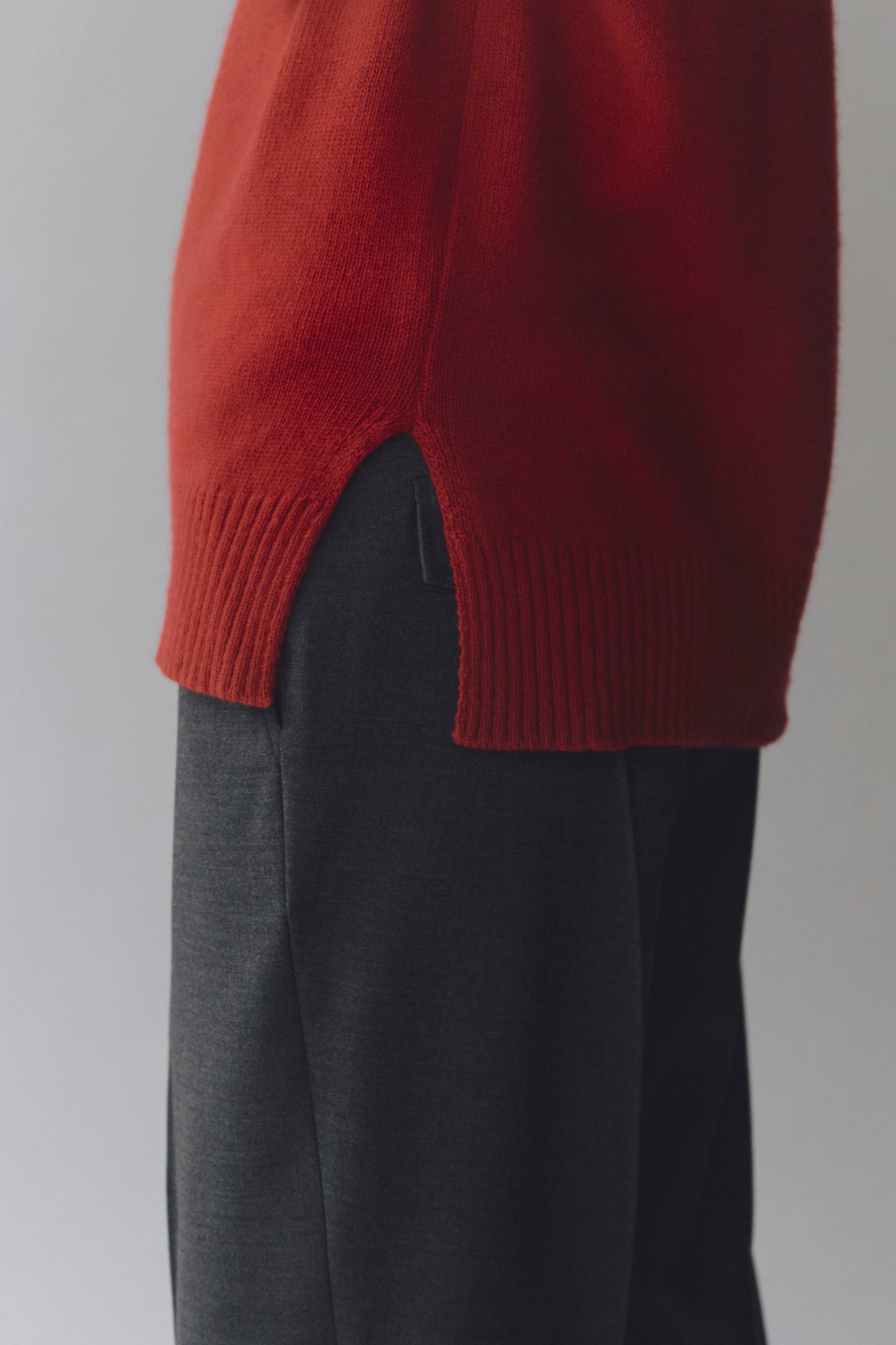 CHASHMERE BLEND CREWNECK KNIT