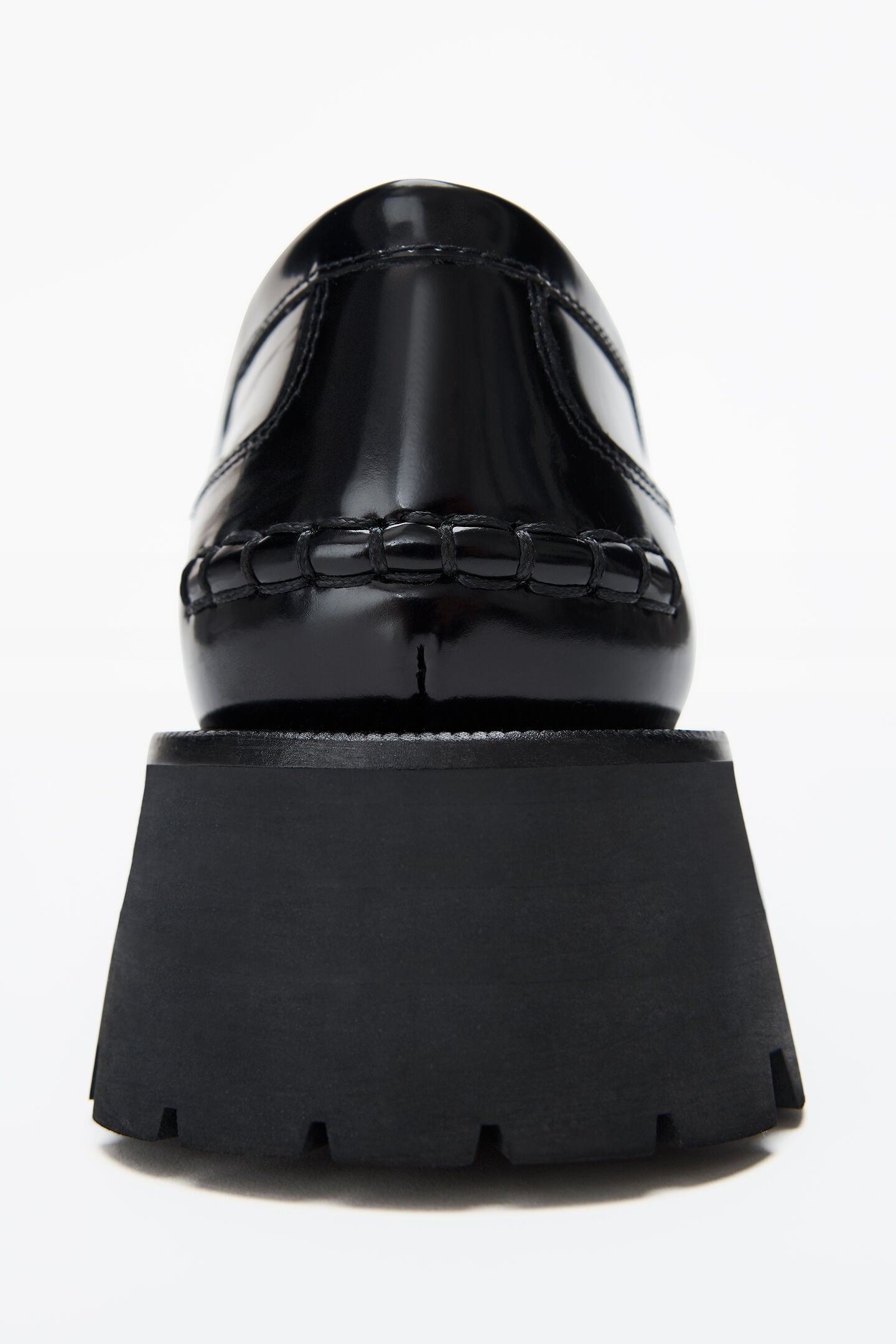 CARTER LUG LOAFER