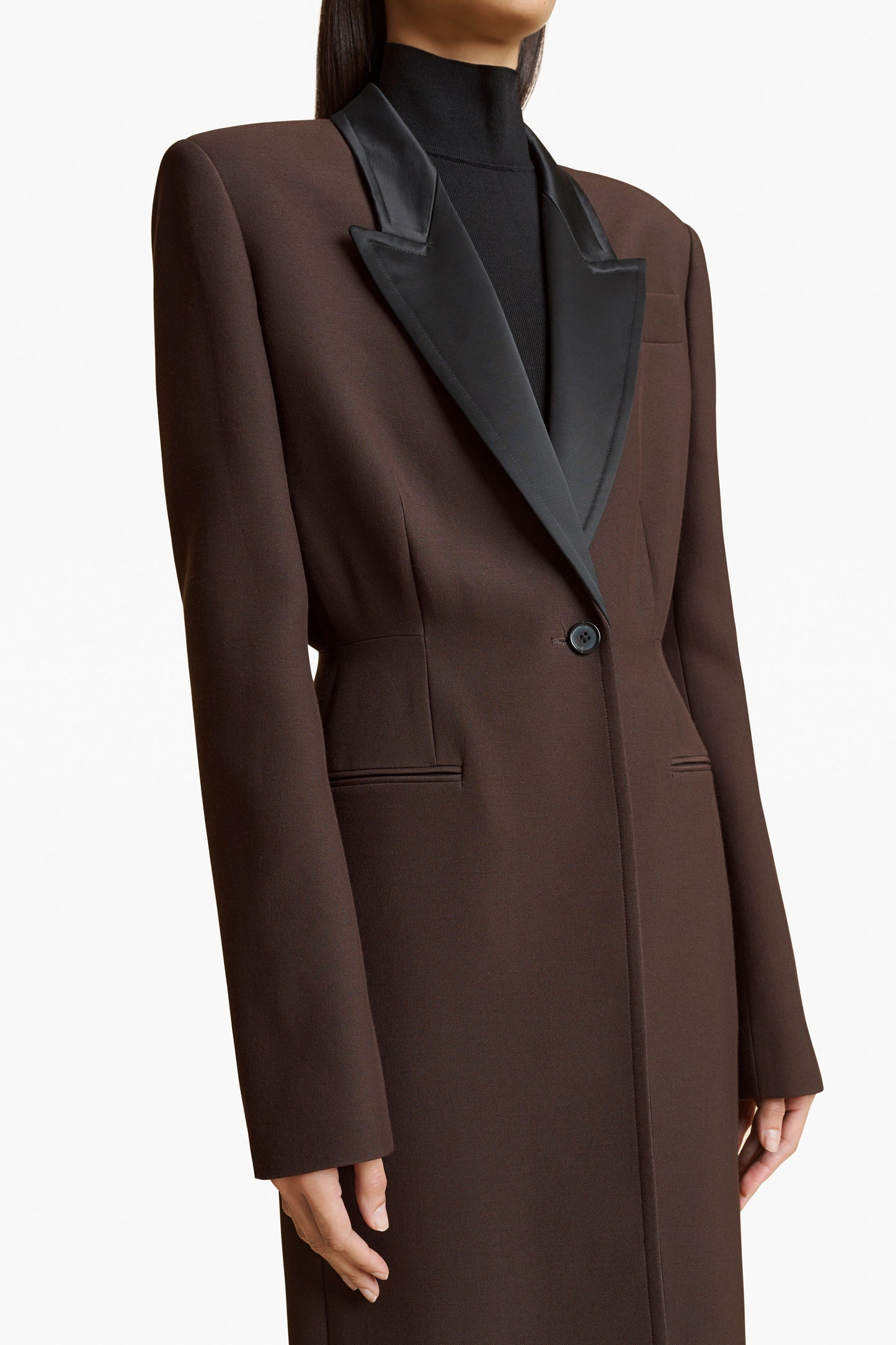 BELLOW COAT