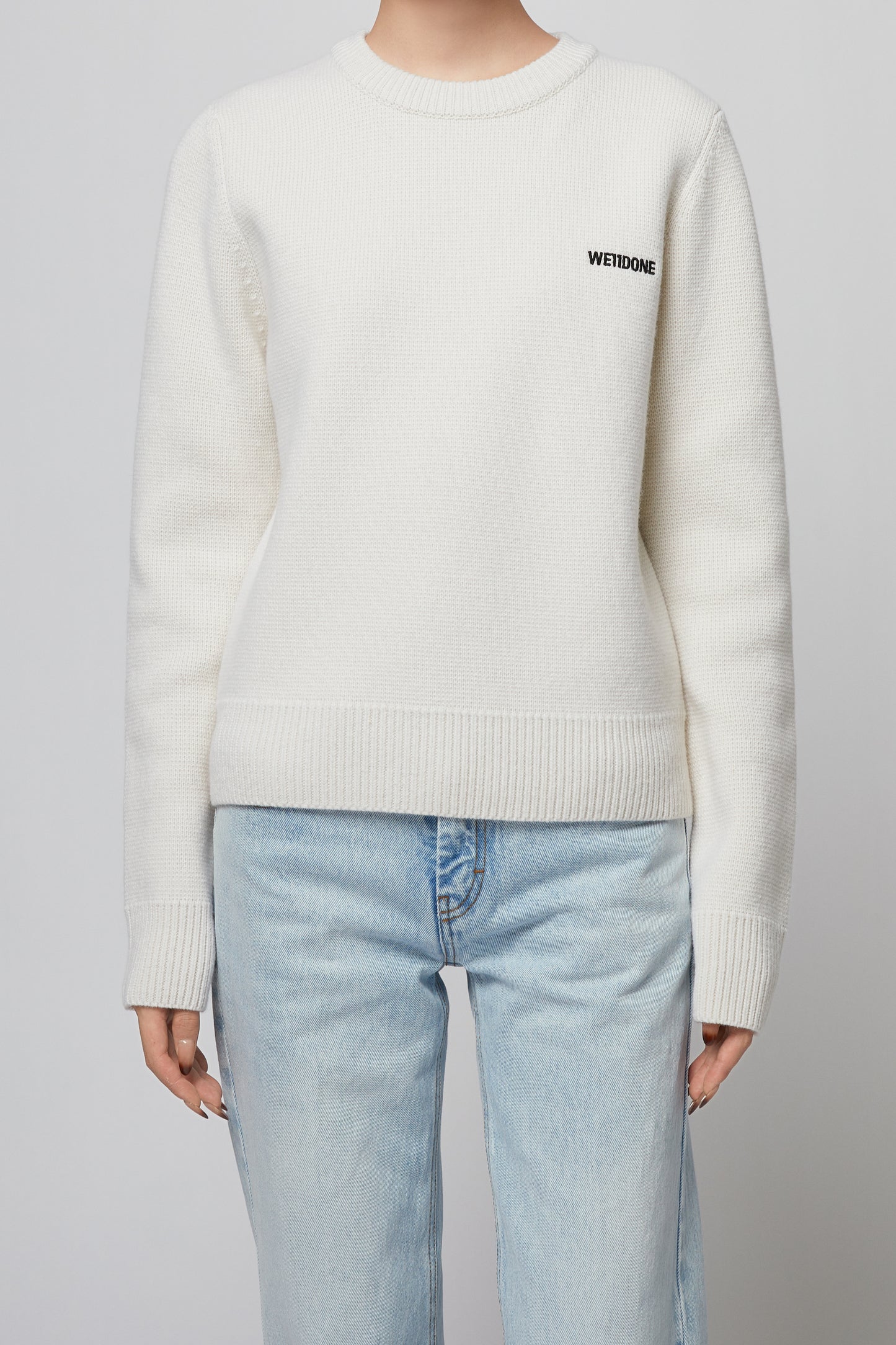 IVORY WOMENS BASIC KNIT SWEATER