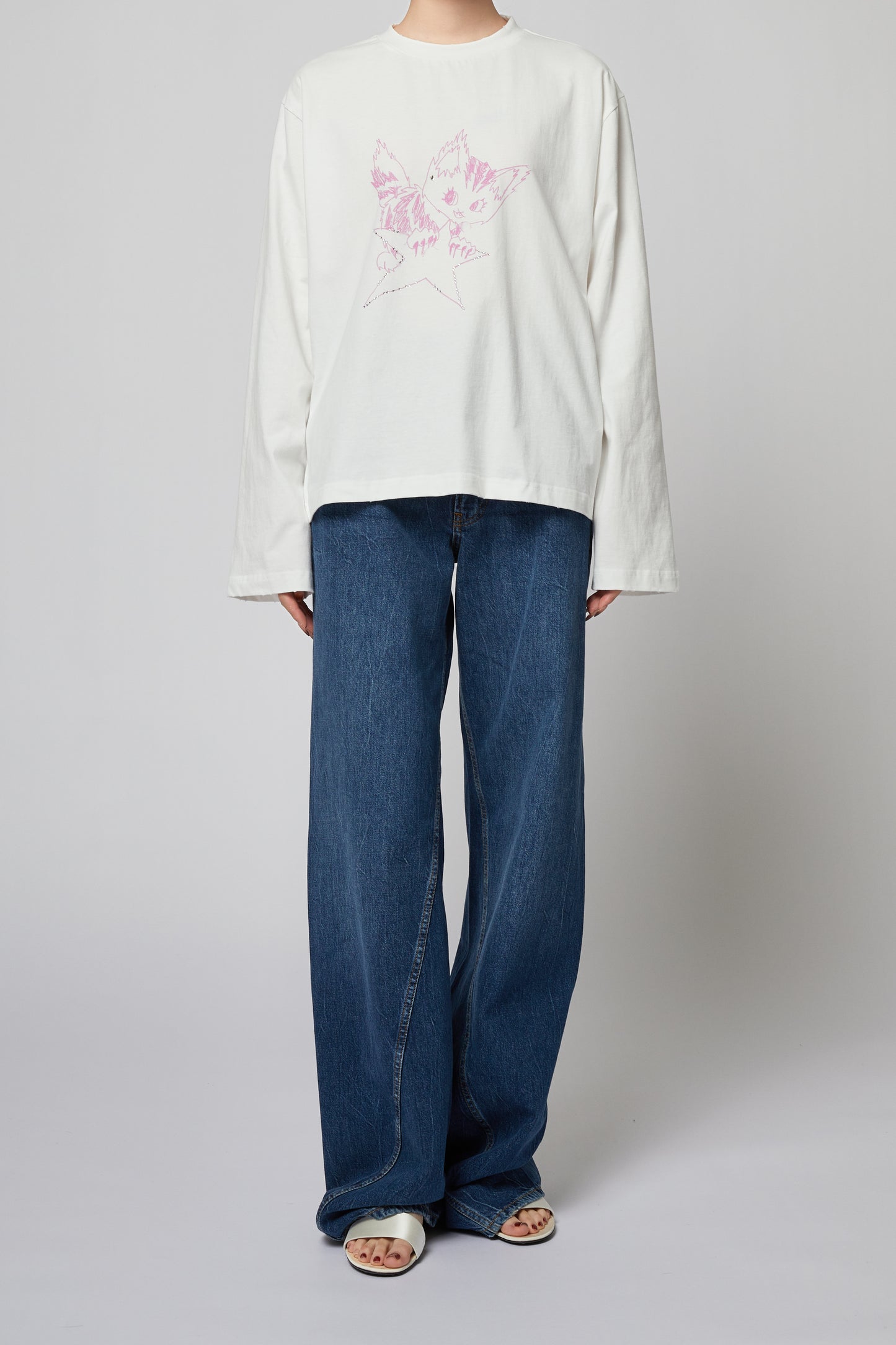 IVORY MONSTER PRINT WIDE LONG-SLEEVED T-SHIRT