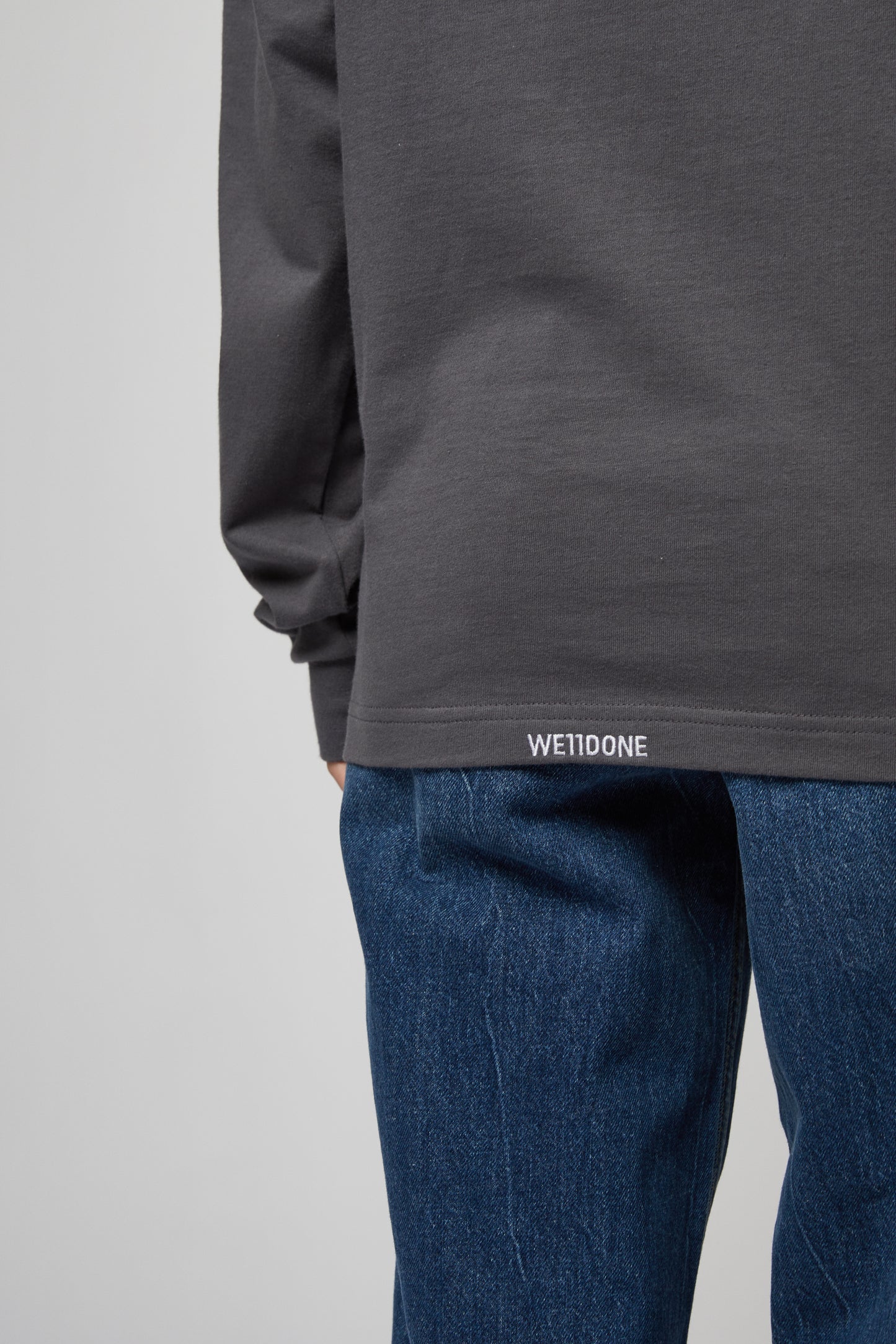 CHARCOAL PEARL BEAR LONG-SLEEVED T-SHIRT