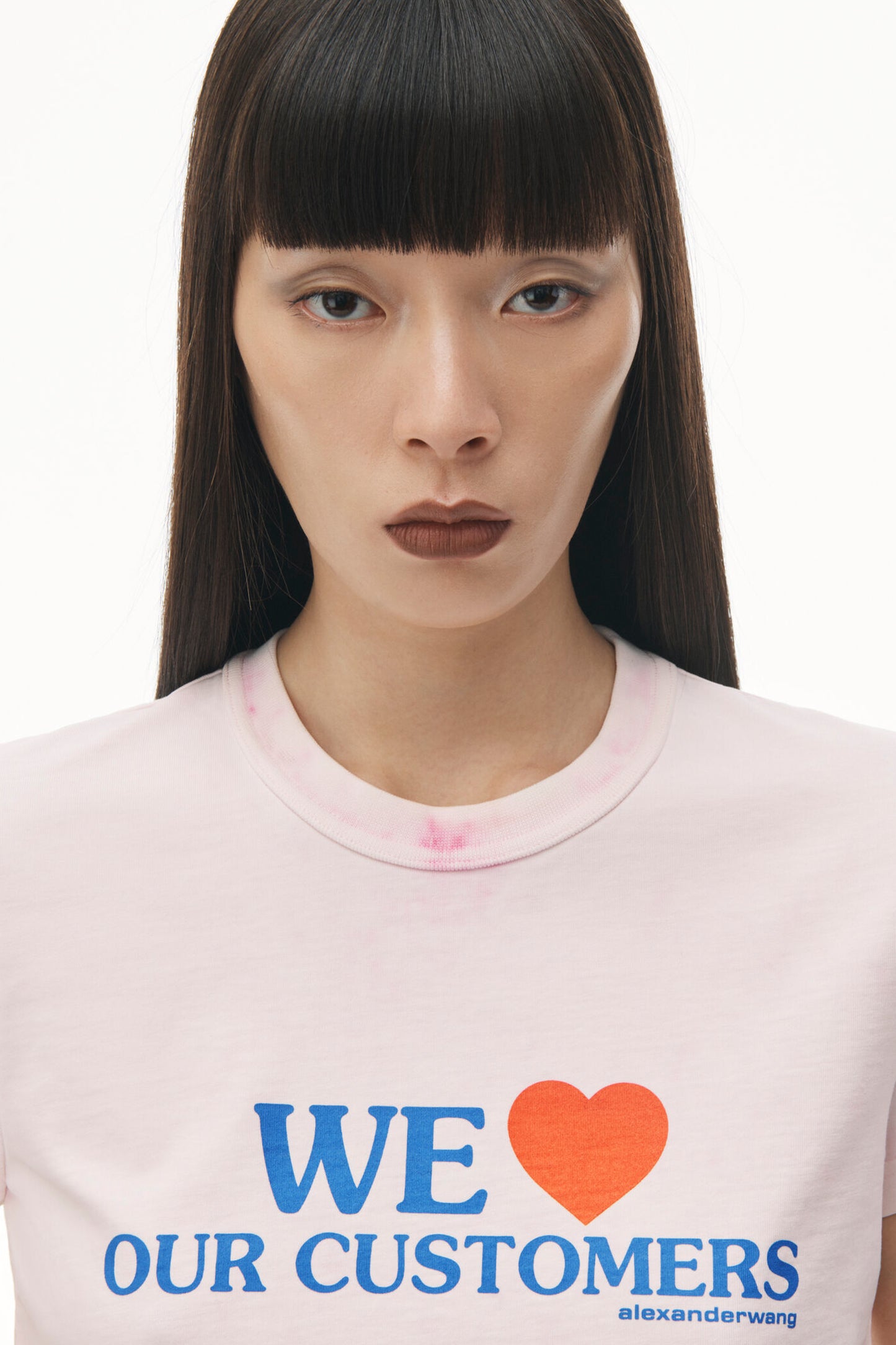 WE LOVE OUR CUSTOMERS SHRUNKEN TEE W/BLEACH WASH