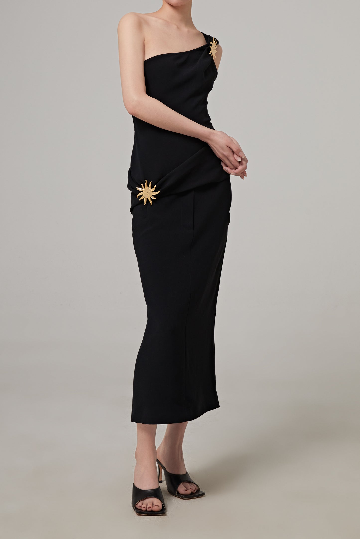 Asymetrical SleevesSable Top with SunJewels Details