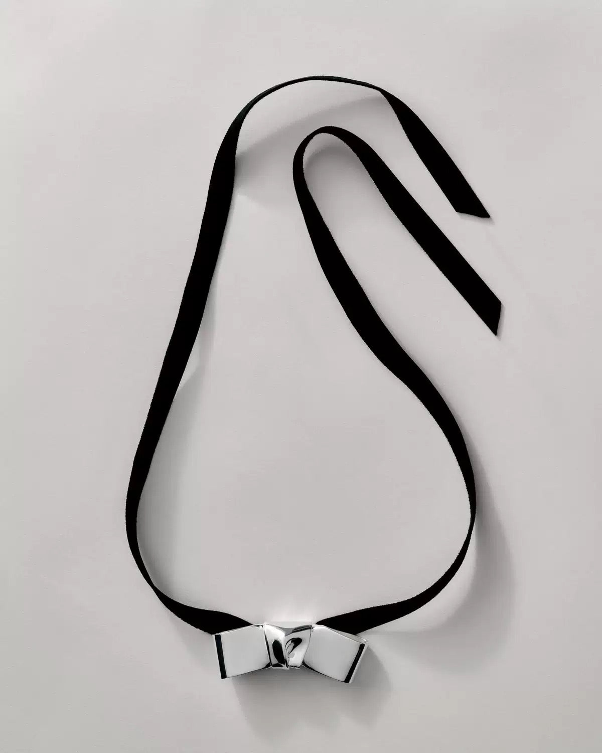 Large Cravat Necklace NEW