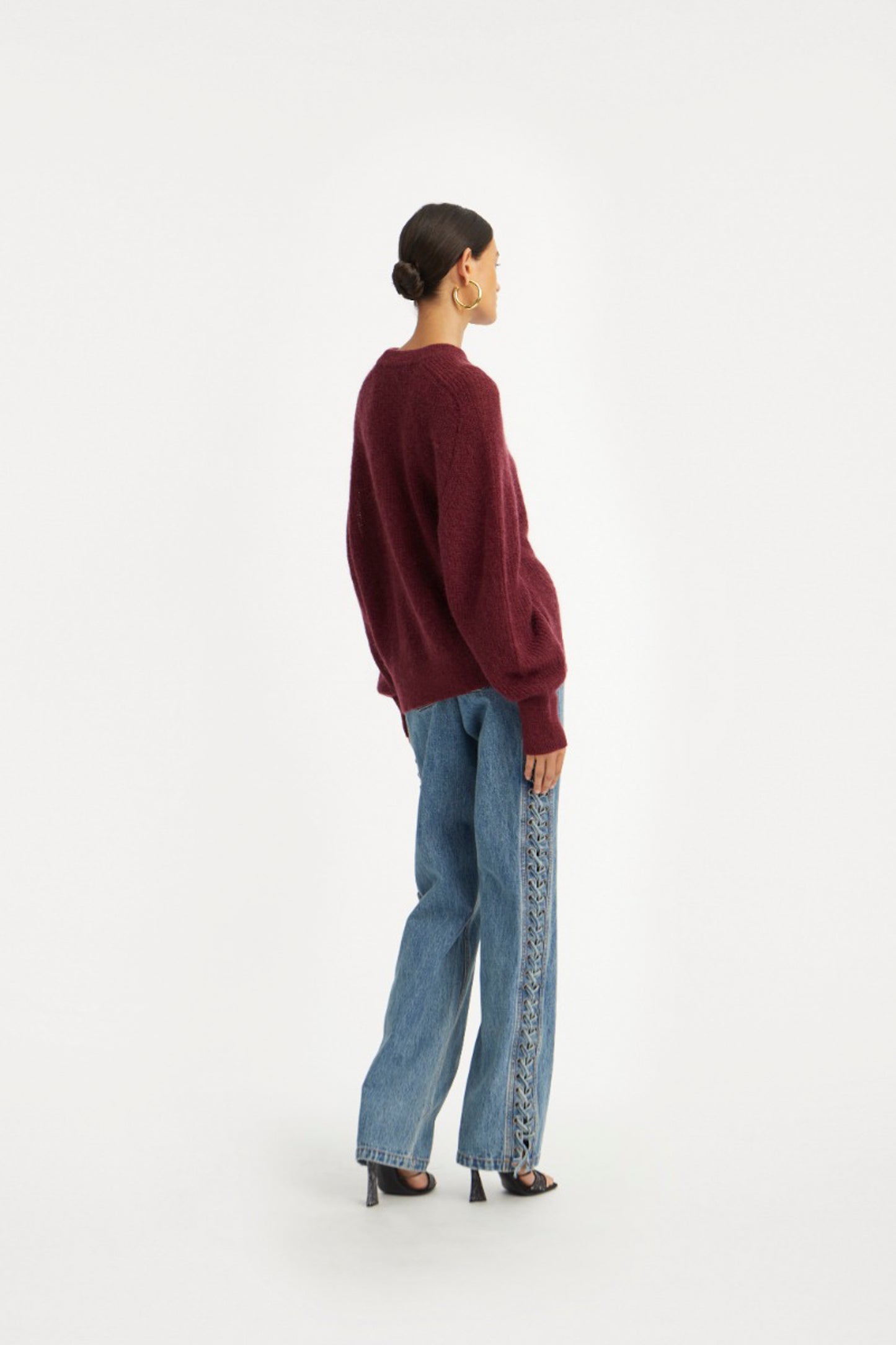 Light Knit Logo Sweater