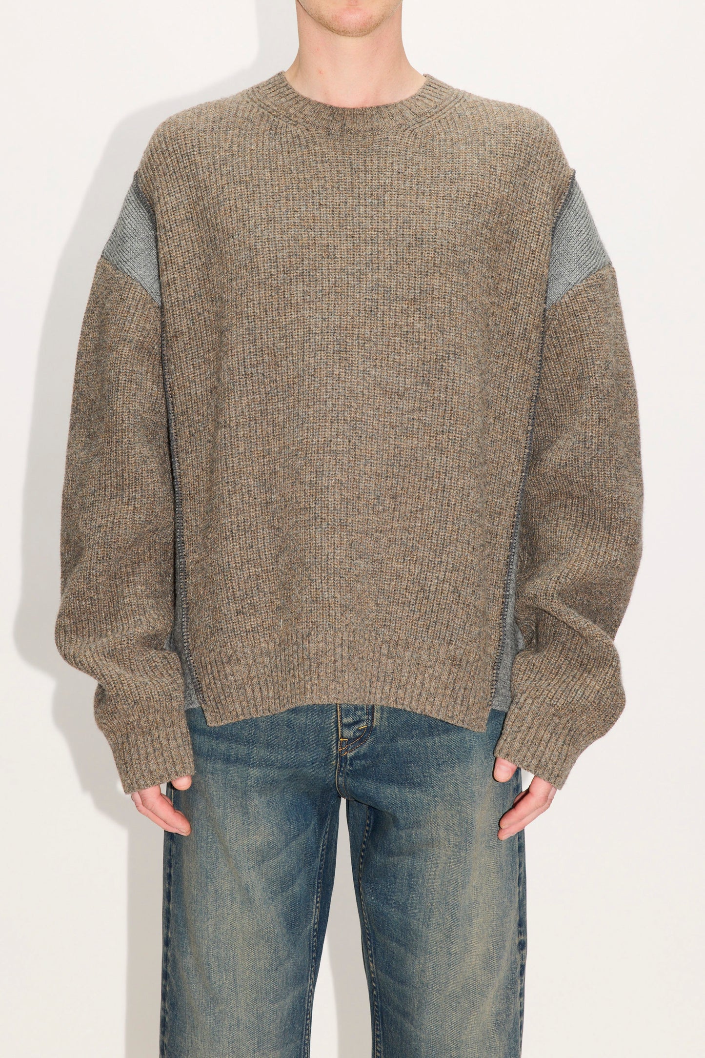 PATCHED SWEATER