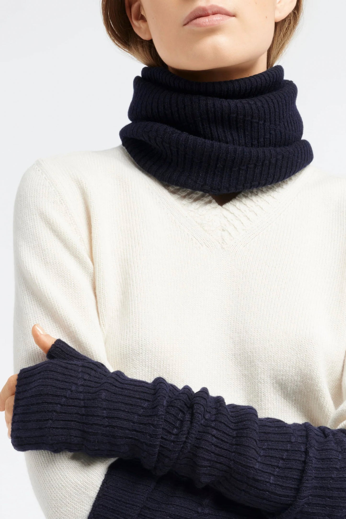 CROSS RIBS MITTENS
