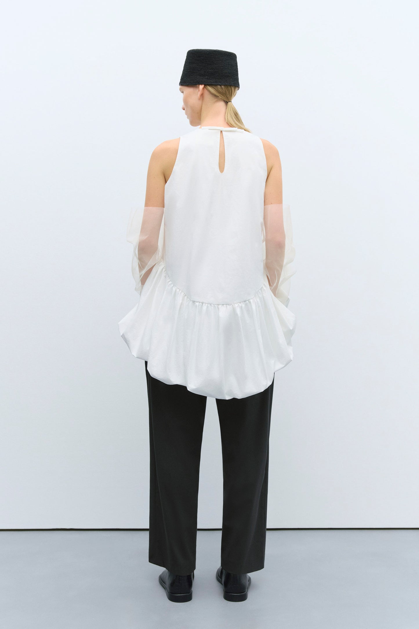 BALLOON MINI DRESS WHITE