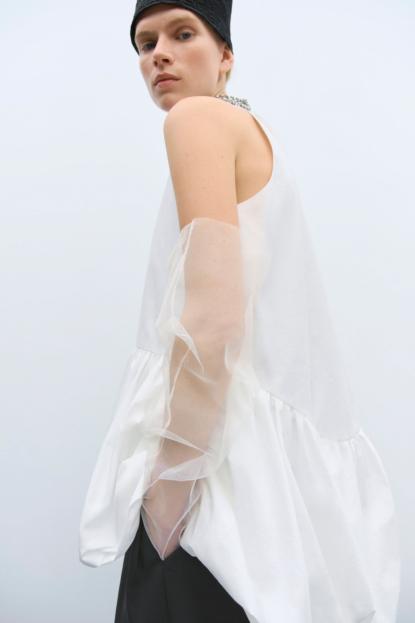 BALLOON MINI DRESS WHITE