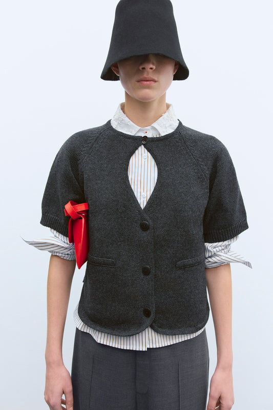 CUT-OUT TOP ANTHRACITE