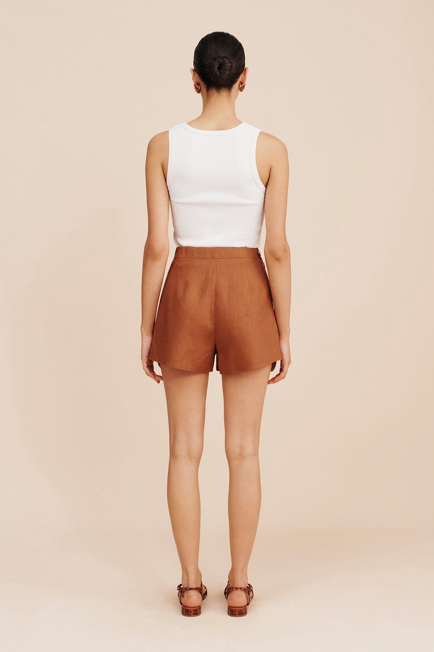 PERRI SHORT