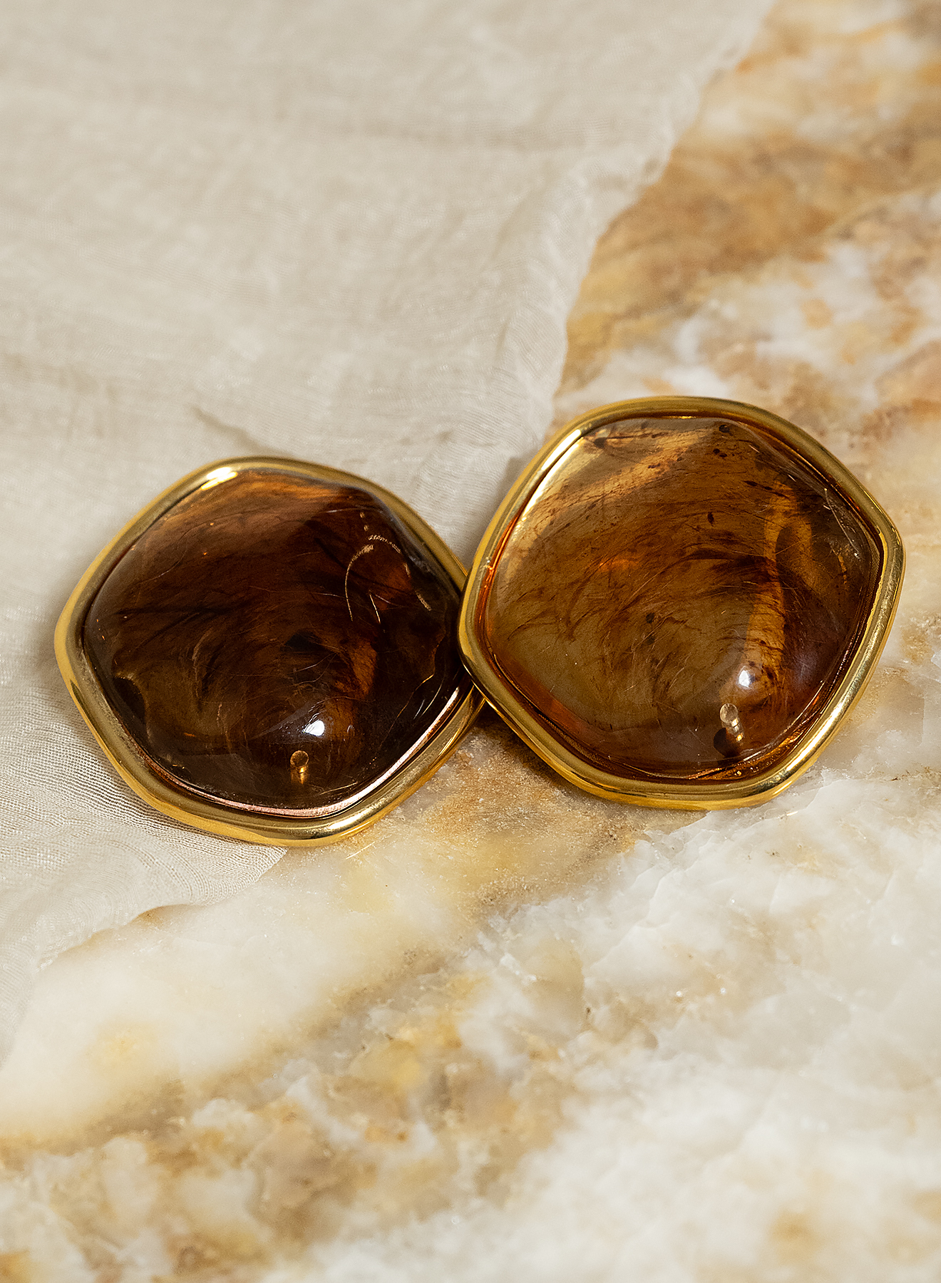 RESIN EARRINGS W/ METAL RIM
