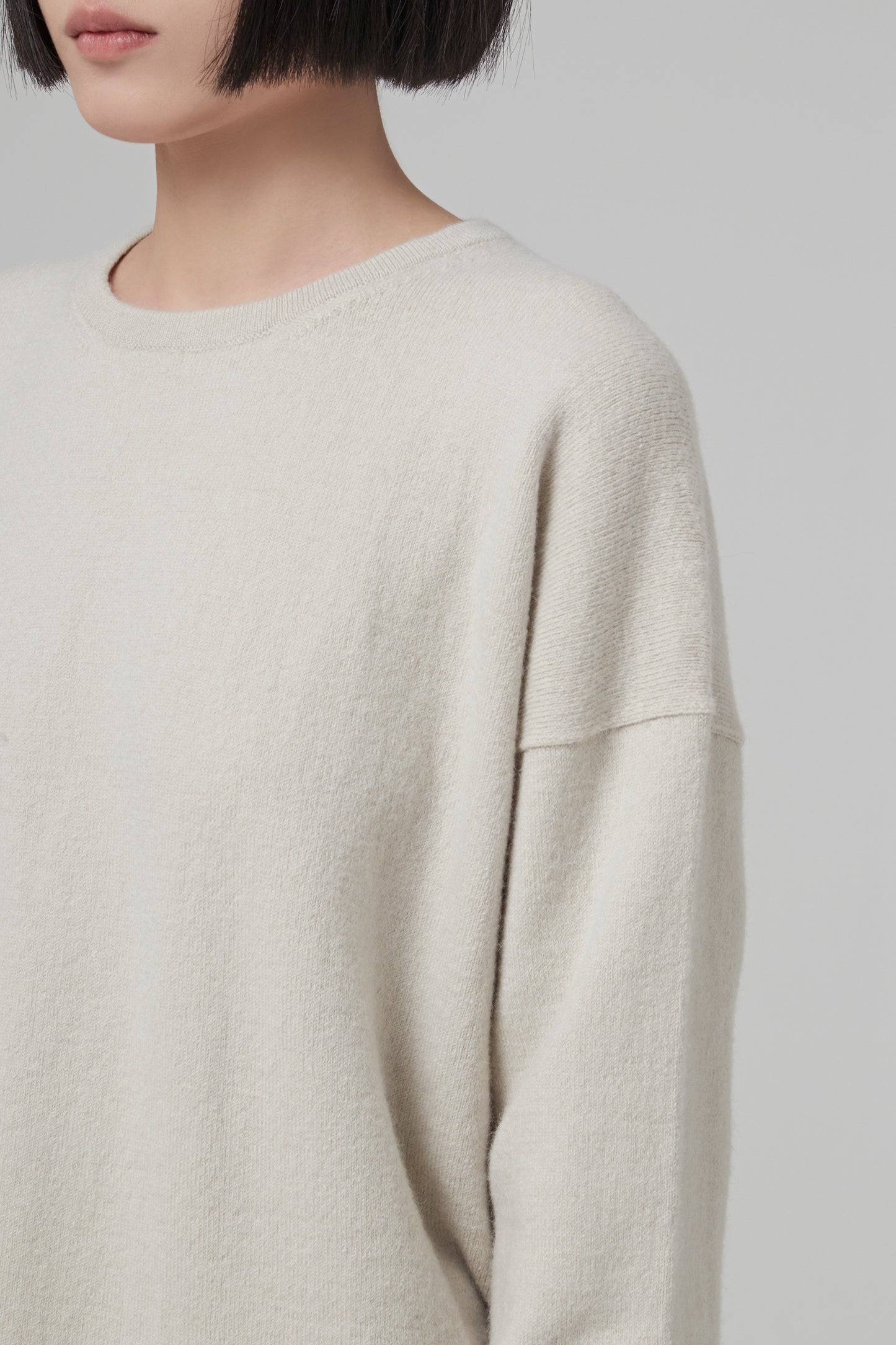 BASE CREWNECK