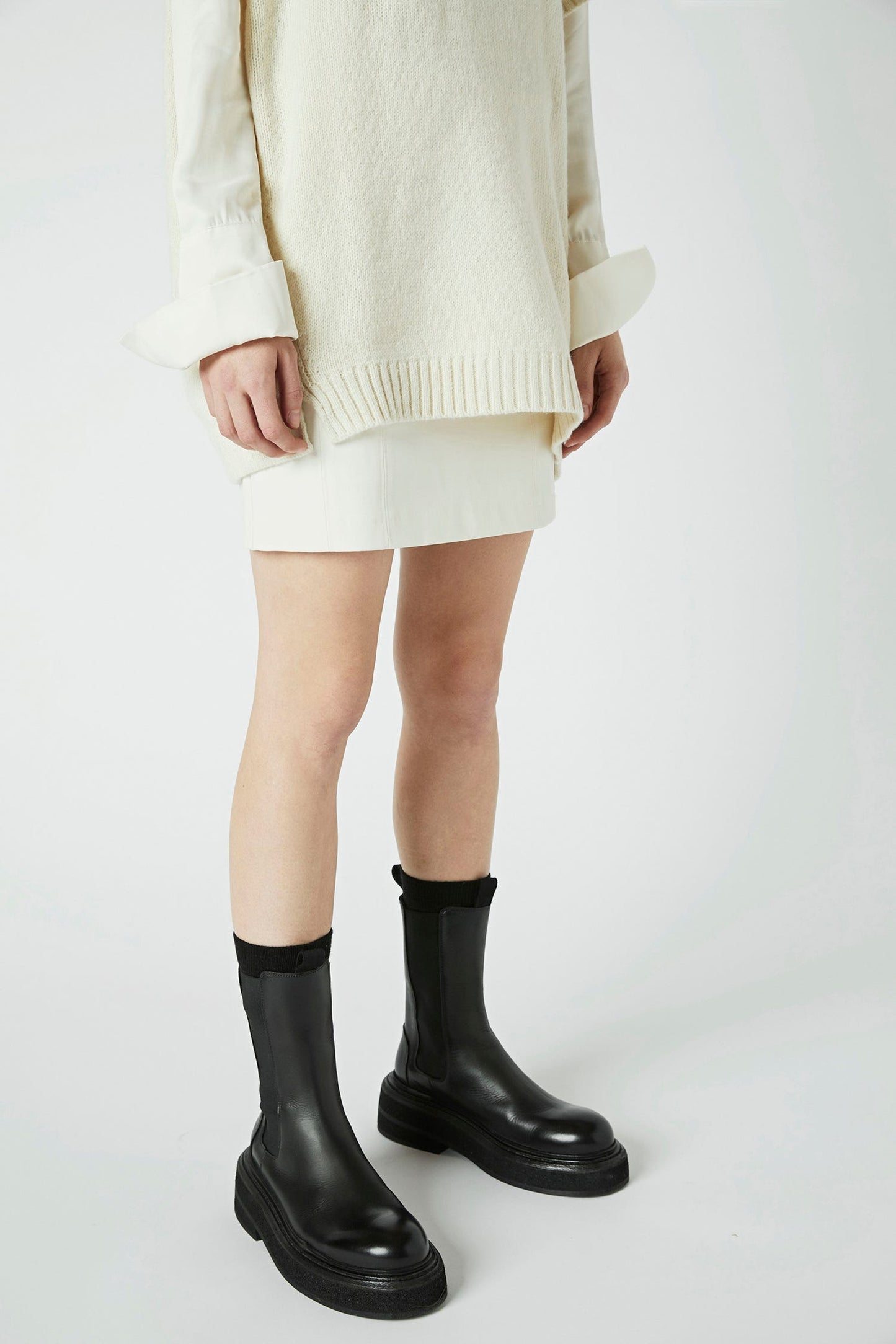 MW6223 HIP TOP PLATFORM BOOTS