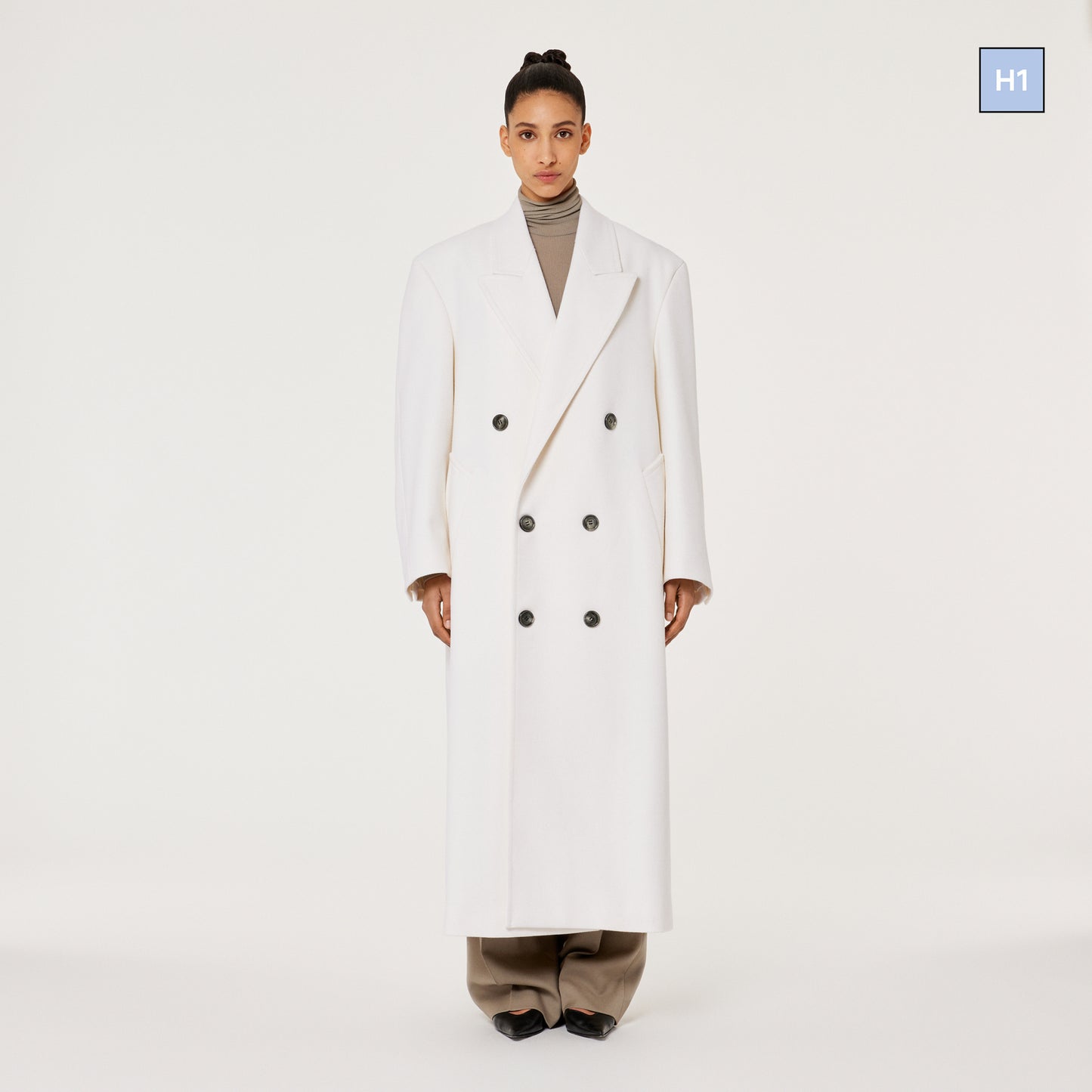 DOUBLE BREASTED COAT