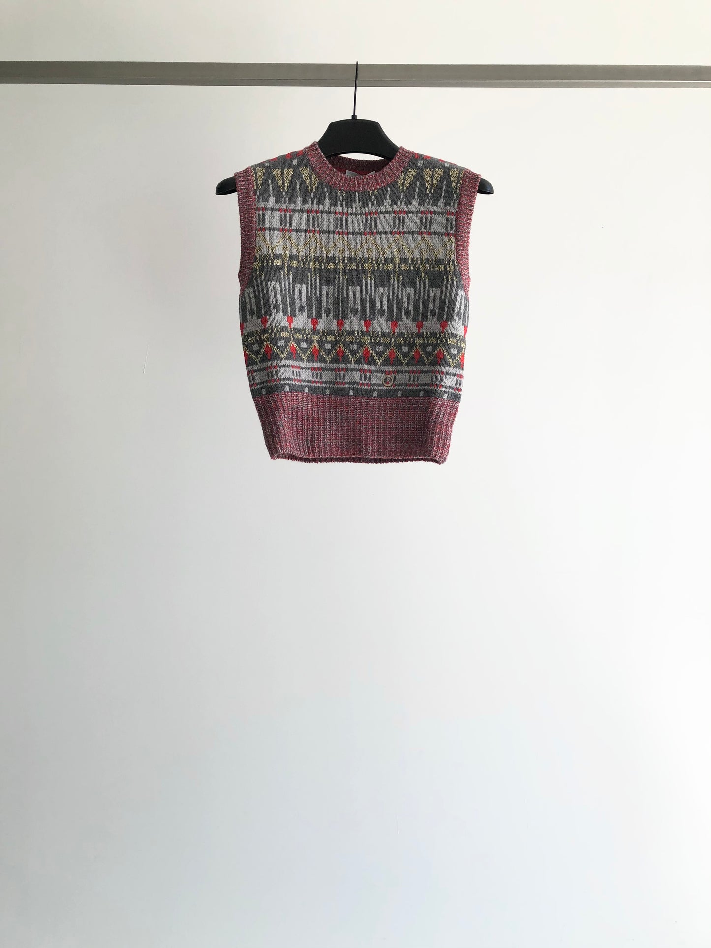 PRINTED KNIT VEST