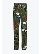 03440-HECHAS PR 7105 W.K.PANTS