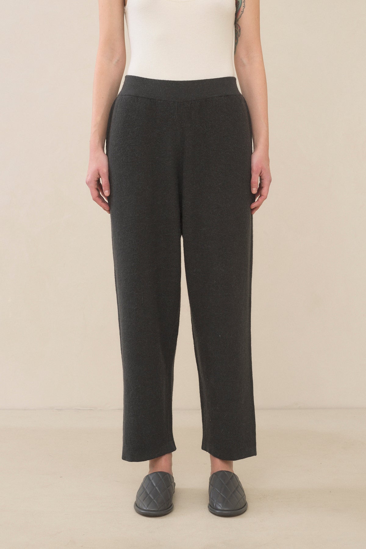 TROUSER