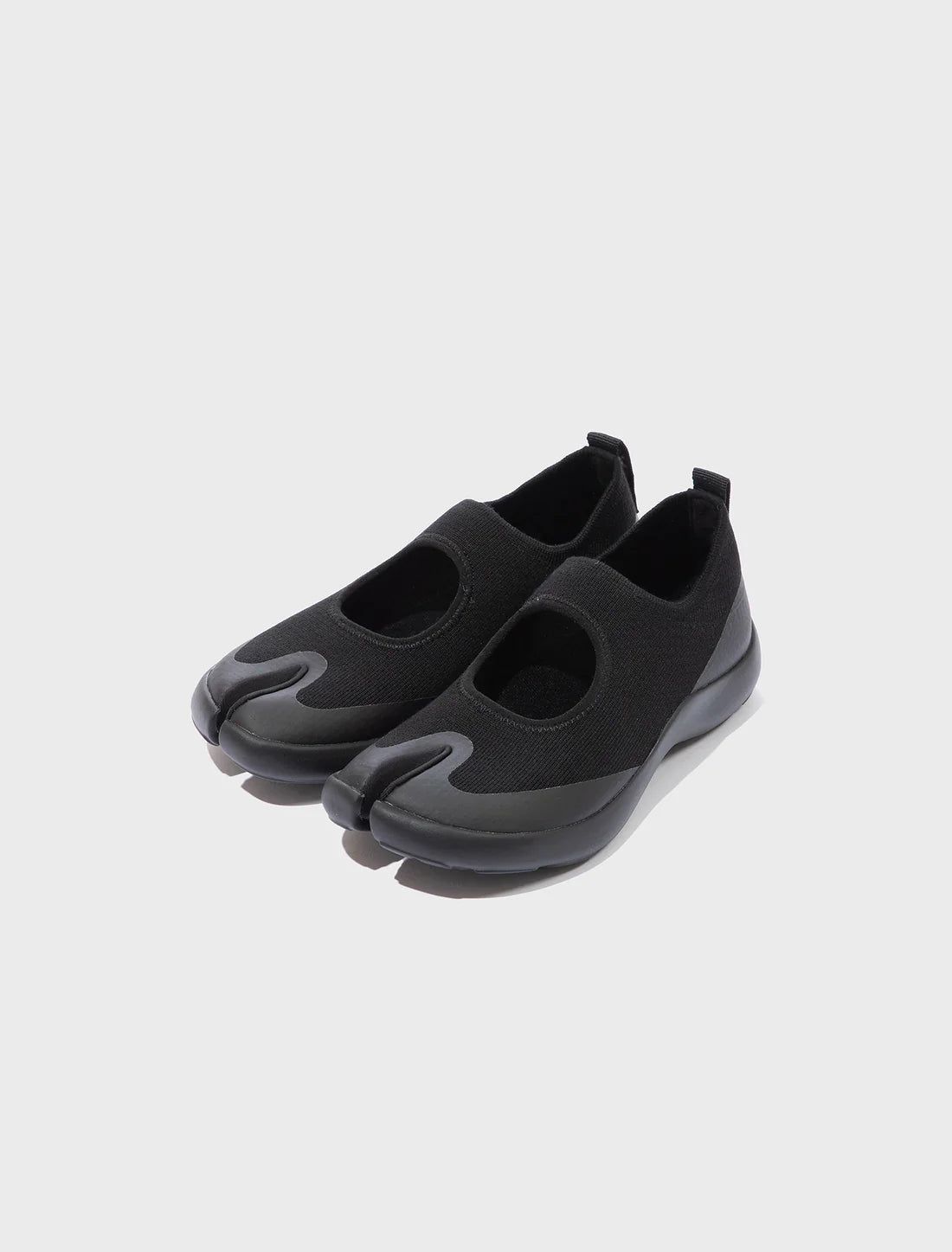 SANDAL