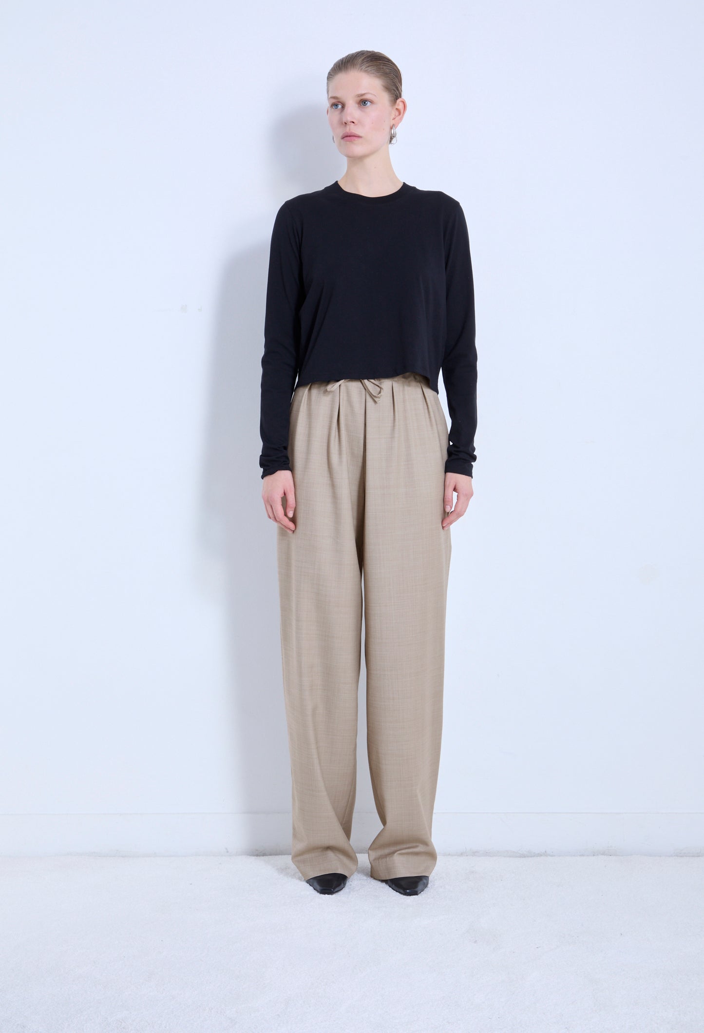 ELASTIC WAISTBAND PANTS