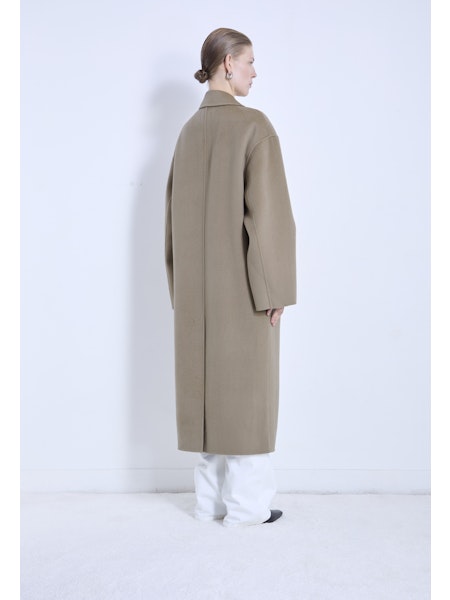 COAT