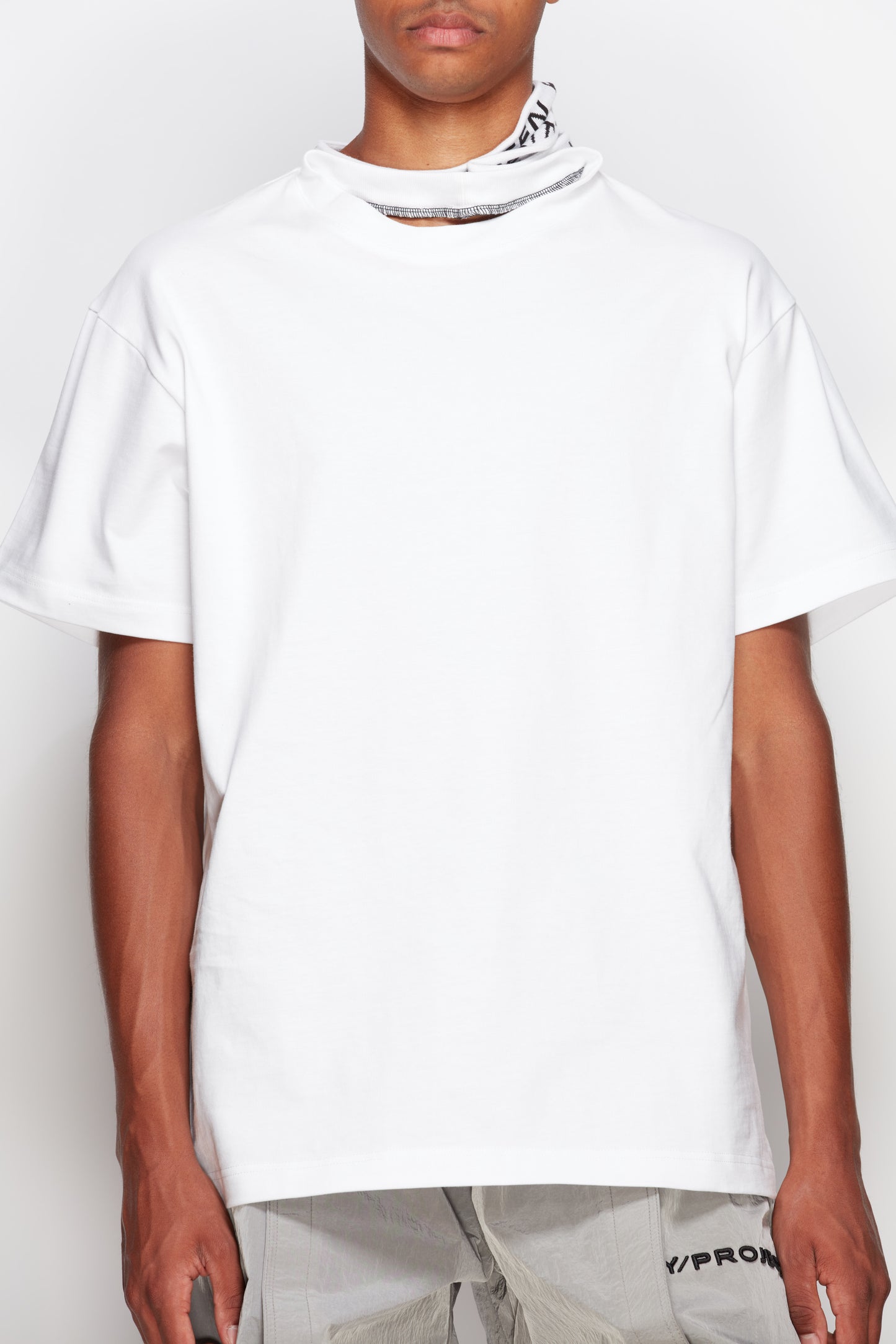 CLASSIC TRIPLE COLLAR T-SHIRT