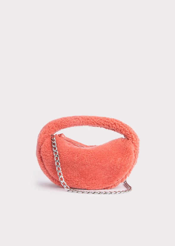 BABY CUSH SALMON SHEARLING
