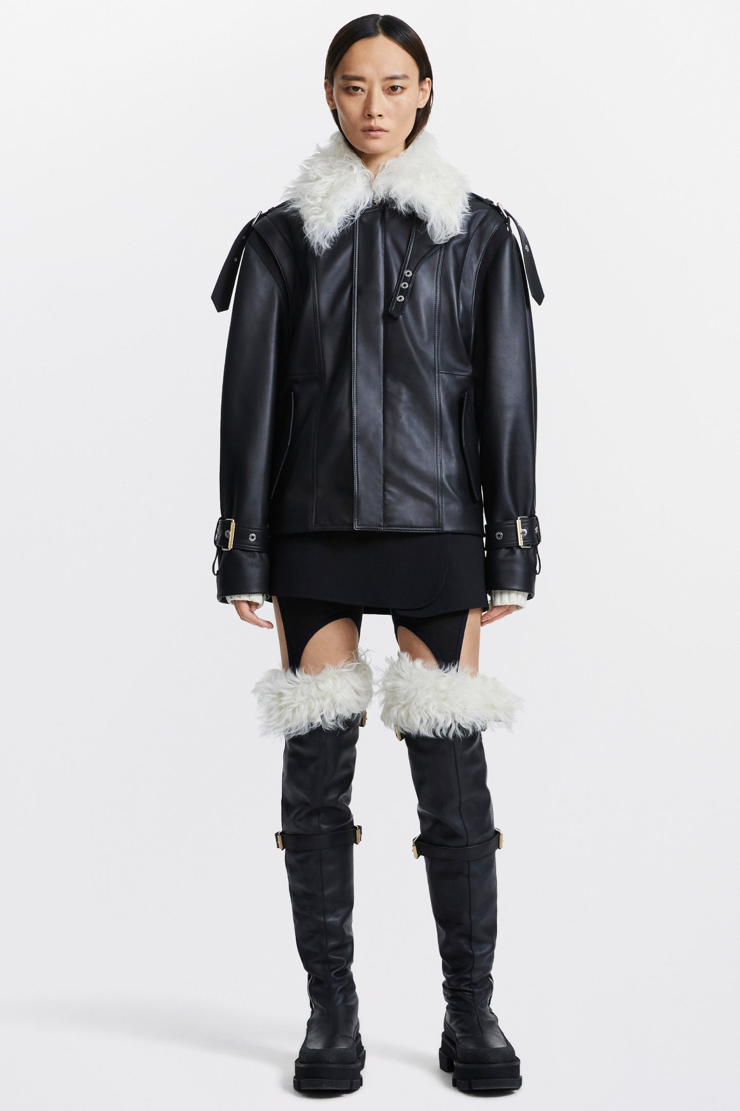 SHEARLING COLLAR