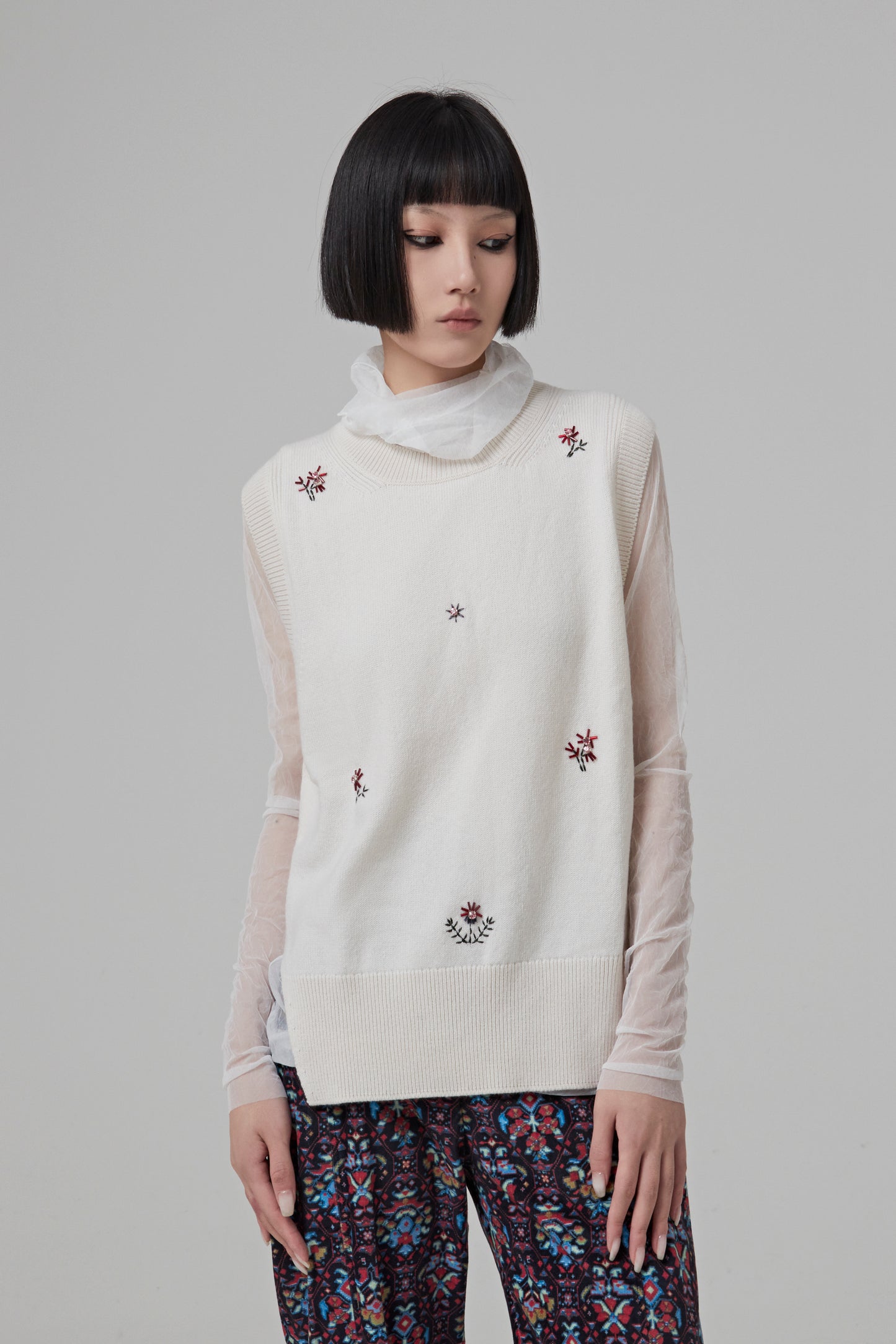 PRINTED PILE COLLAR VEST